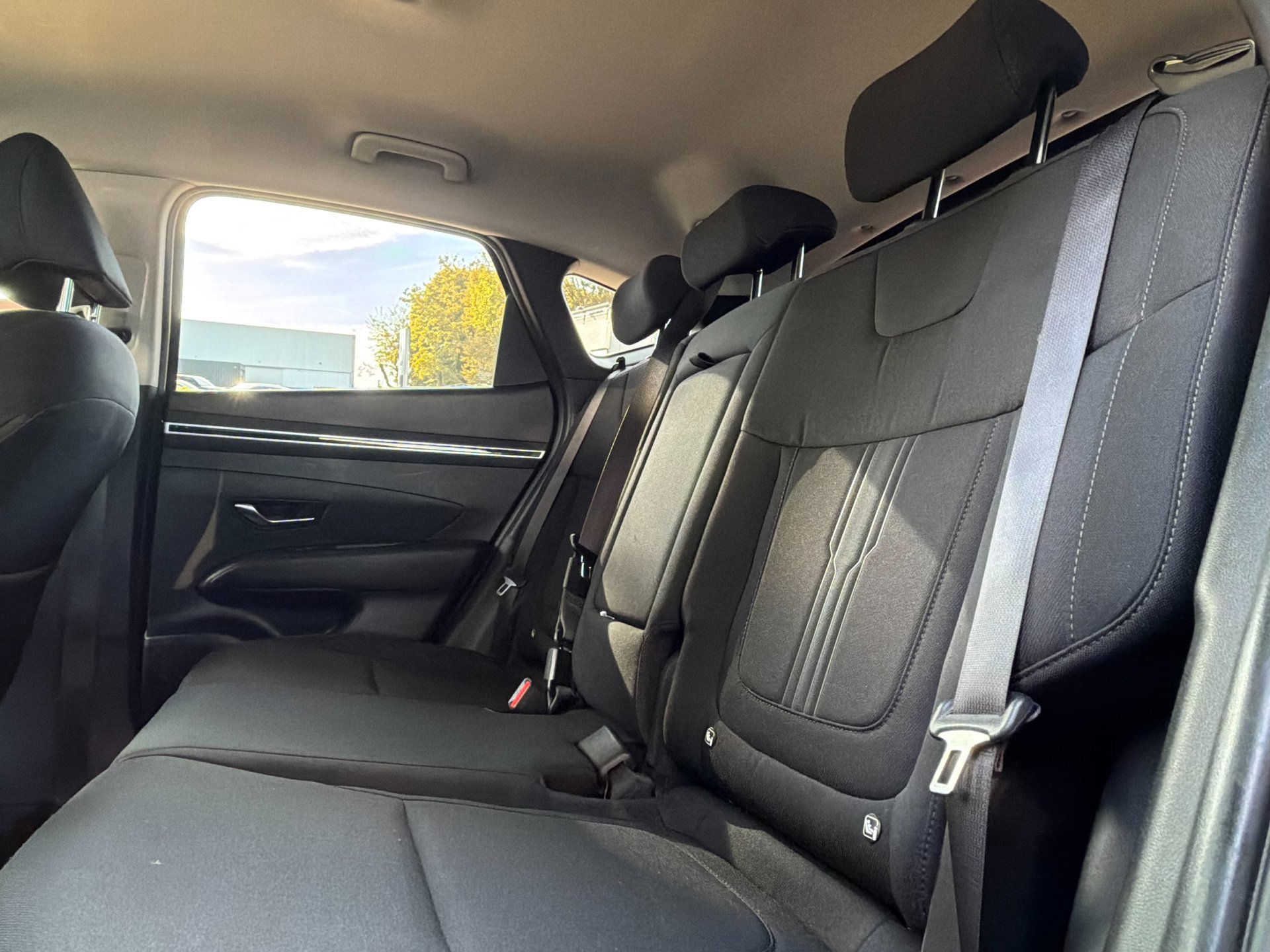 Hyundai Tucson 1.6 T-GDI HEV Comfort Smart (2021), foto 22