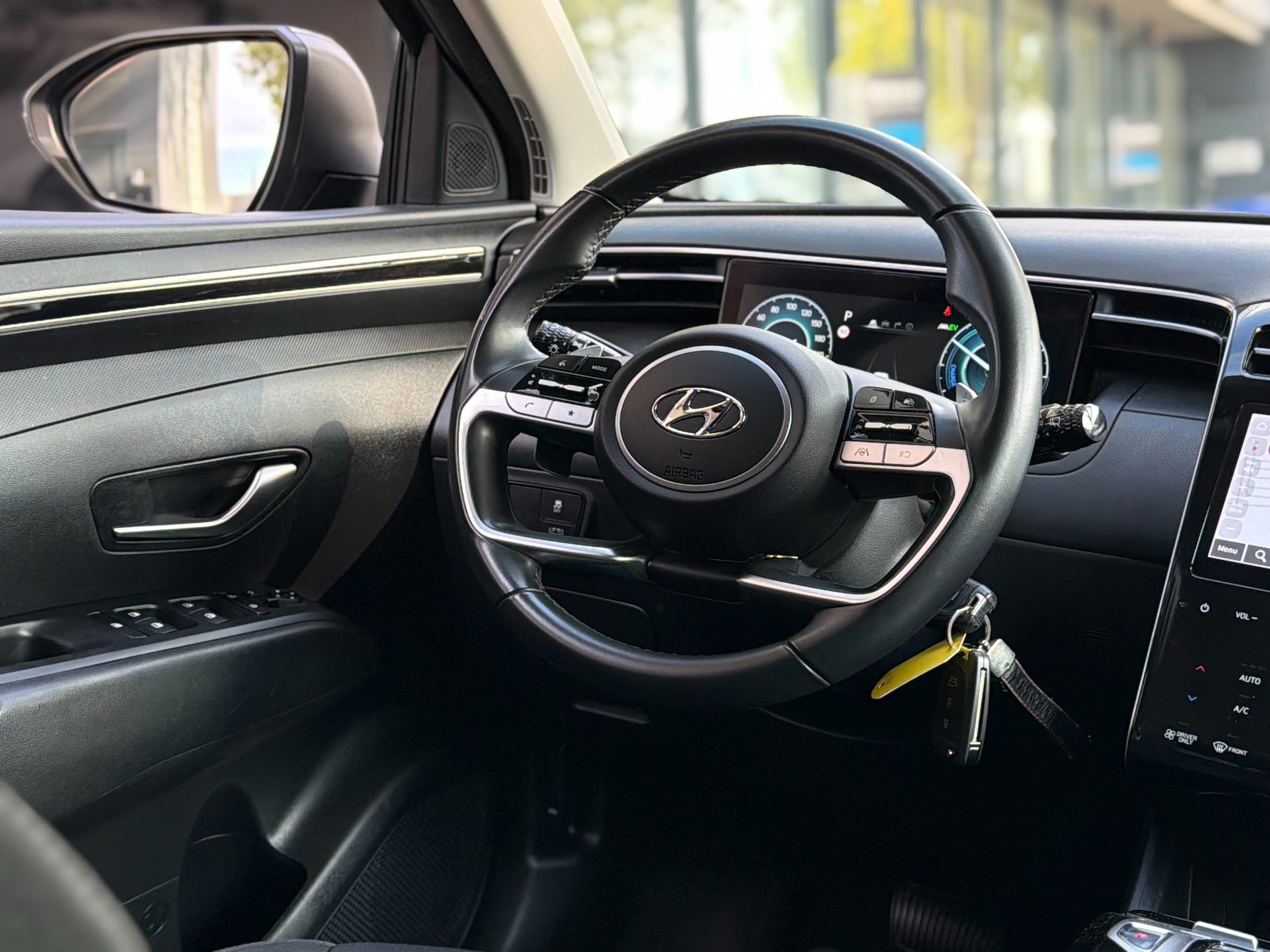 Hyundai Tucson 1.6 T-GDI HEV Comfort Smart (2021), foto 31