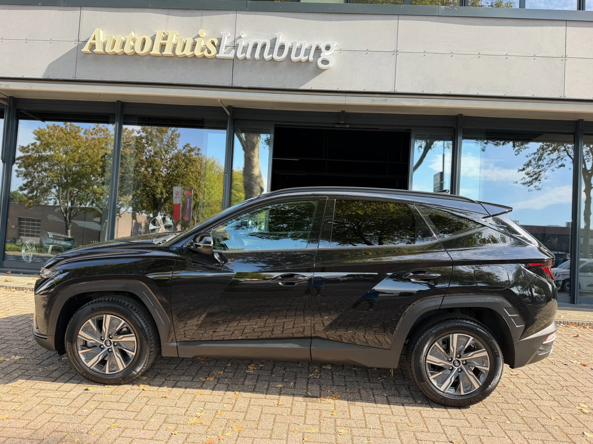 Hyundai Tucson 1.6 T-GDI HEV Comfort Smart (2021), foto 37