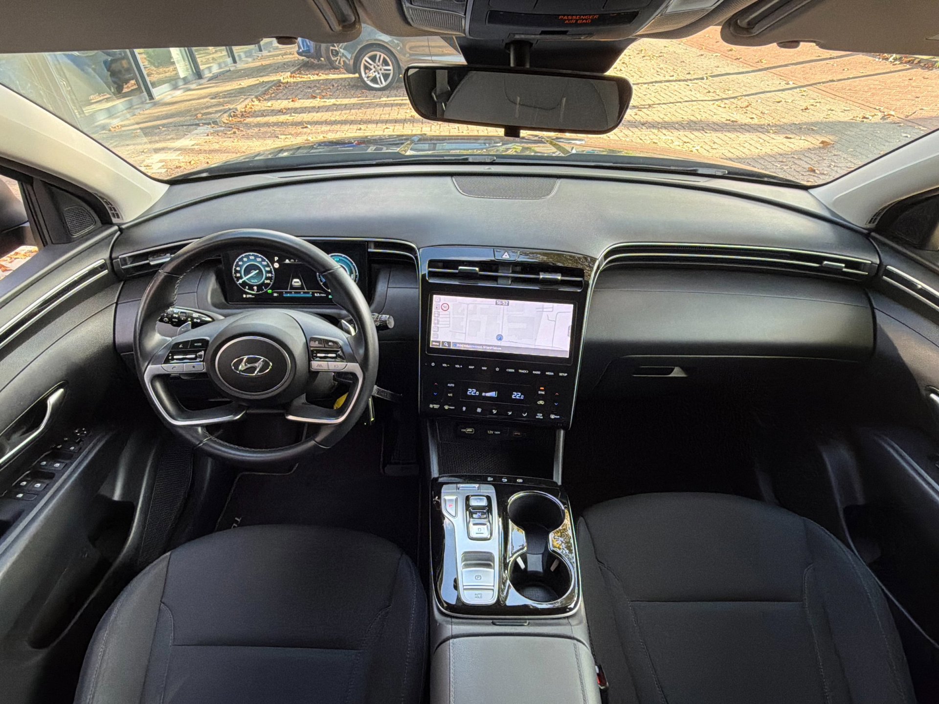 Hyundai Tucson 1.6 T-GDI HEV Comfort Smart (2021), foto 10