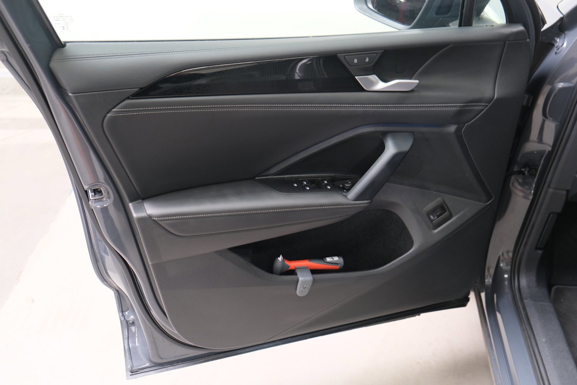 Volkswagen Tiguan 1.5 eTSI Life Edition (2024), foto 11