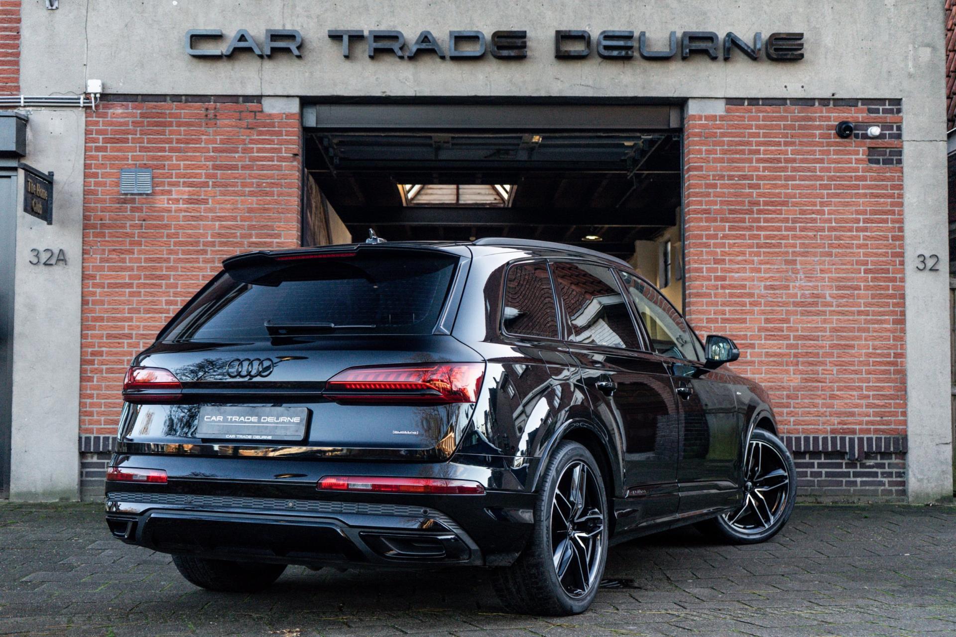 Audi Q7 55 TFSI e quattro S-Line (2021), foto 3