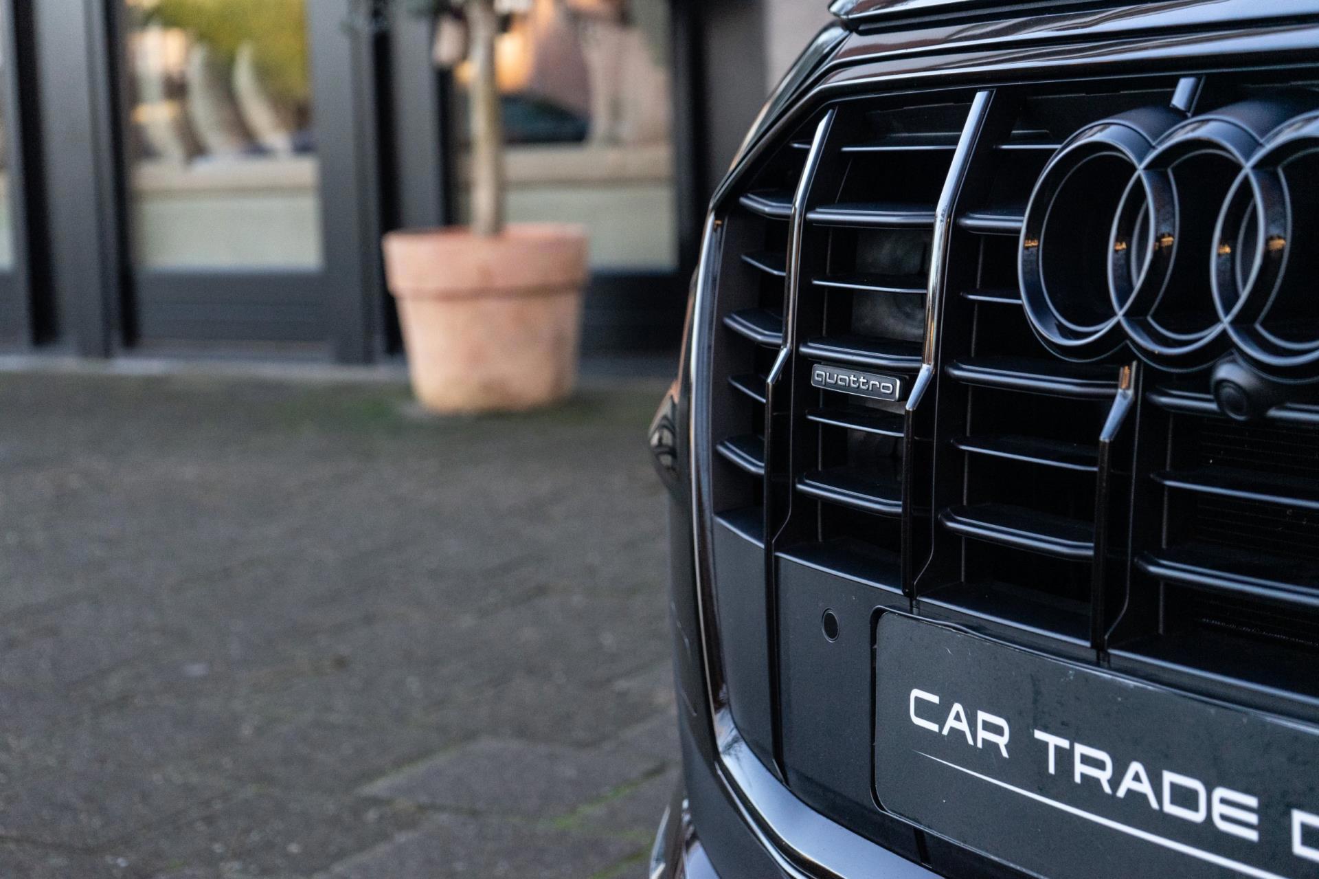 Audi Q7 55 TFSI e quattro S-Line (2021), foto 5