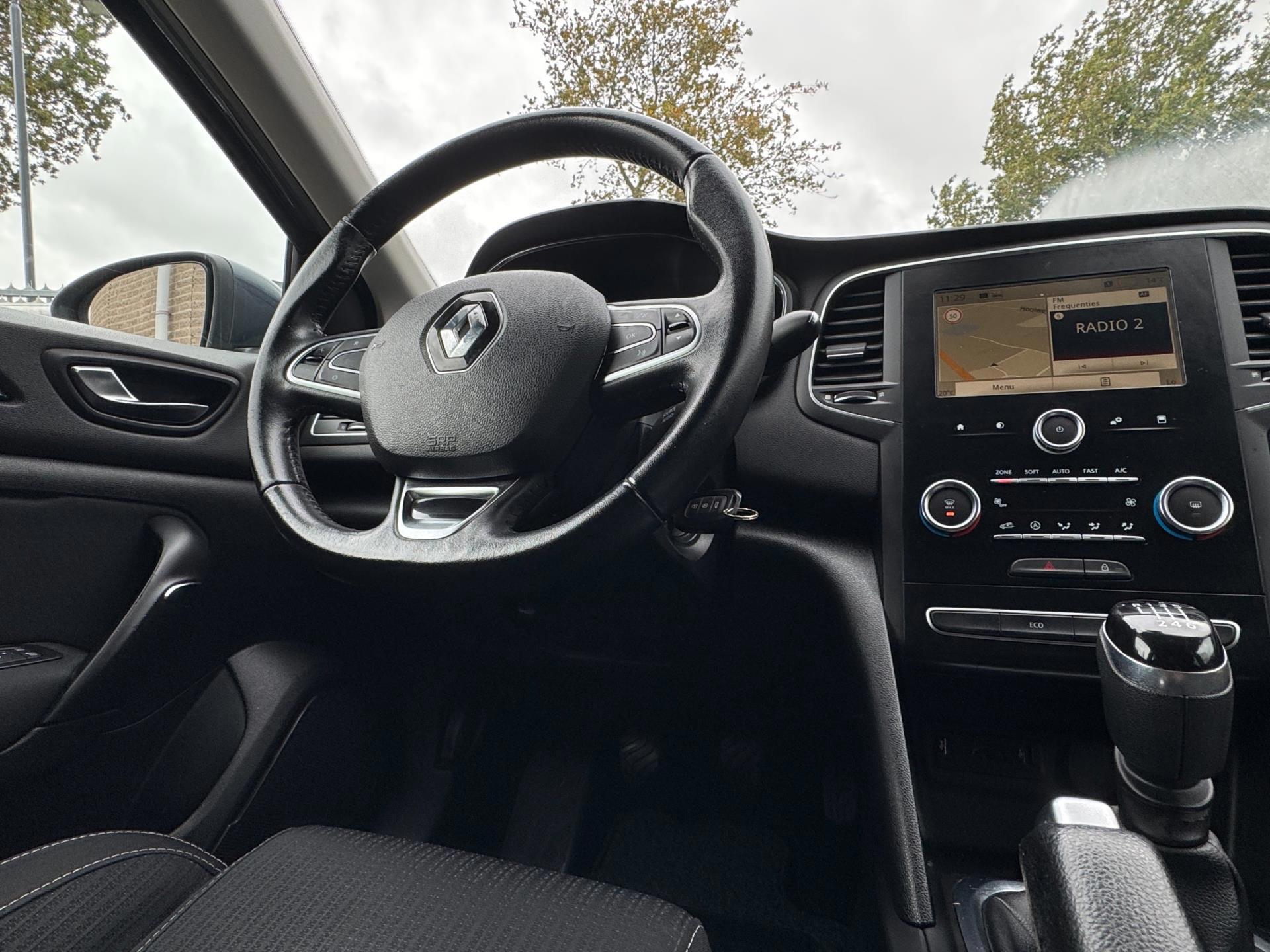 Renault Mégane 1.2 TCe Zen (2016), foto 13