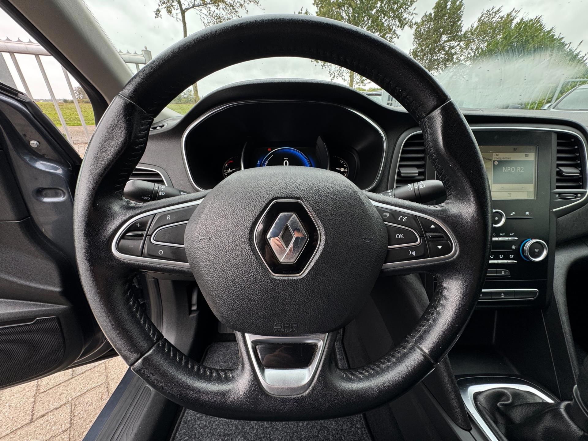 Renault Mégane 1.2 TCe Zen (2016), foto 14
