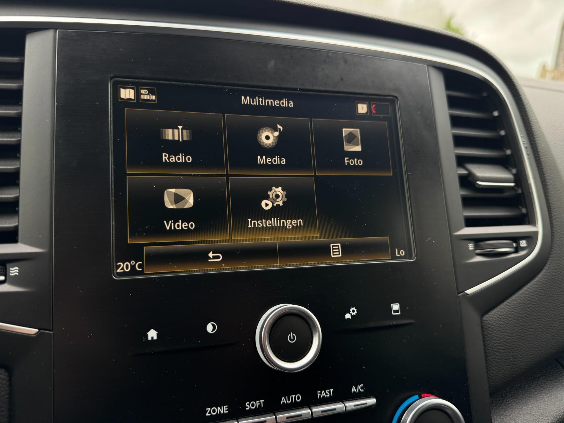 Renault Mégane 1.2 TCe Zen (2016), foto 22