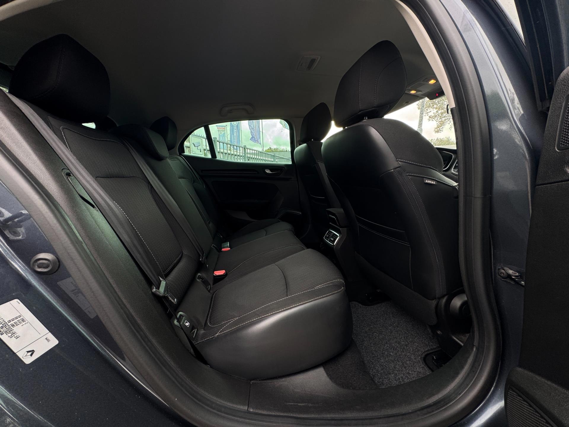 Renault Mégane 1.2 TCe Zen (2016), foto 34