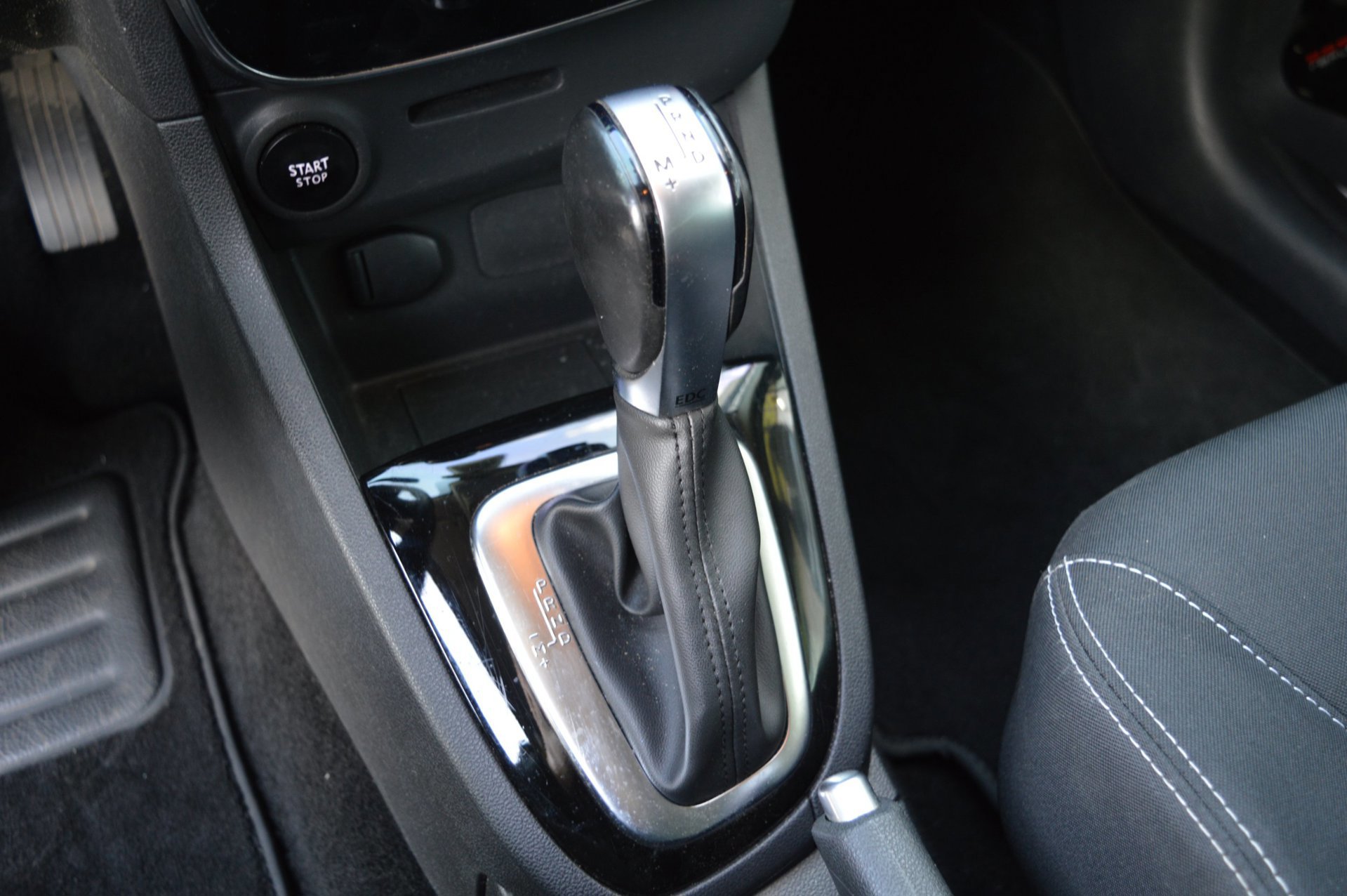 Renault Clio 1.2 TCe Zen (2017), foto 18