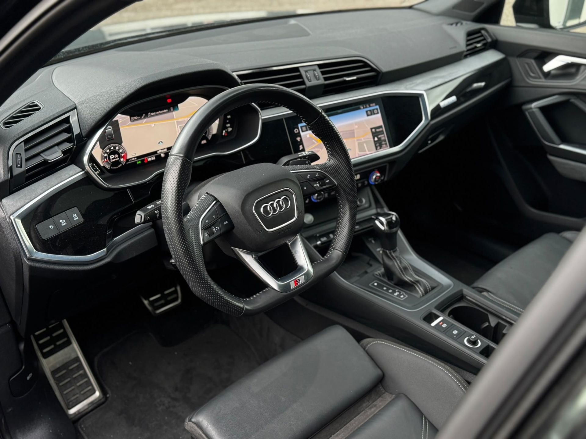 Audi Q3 Sportback 40 TFSI Quattro S-line (2020), foto 11