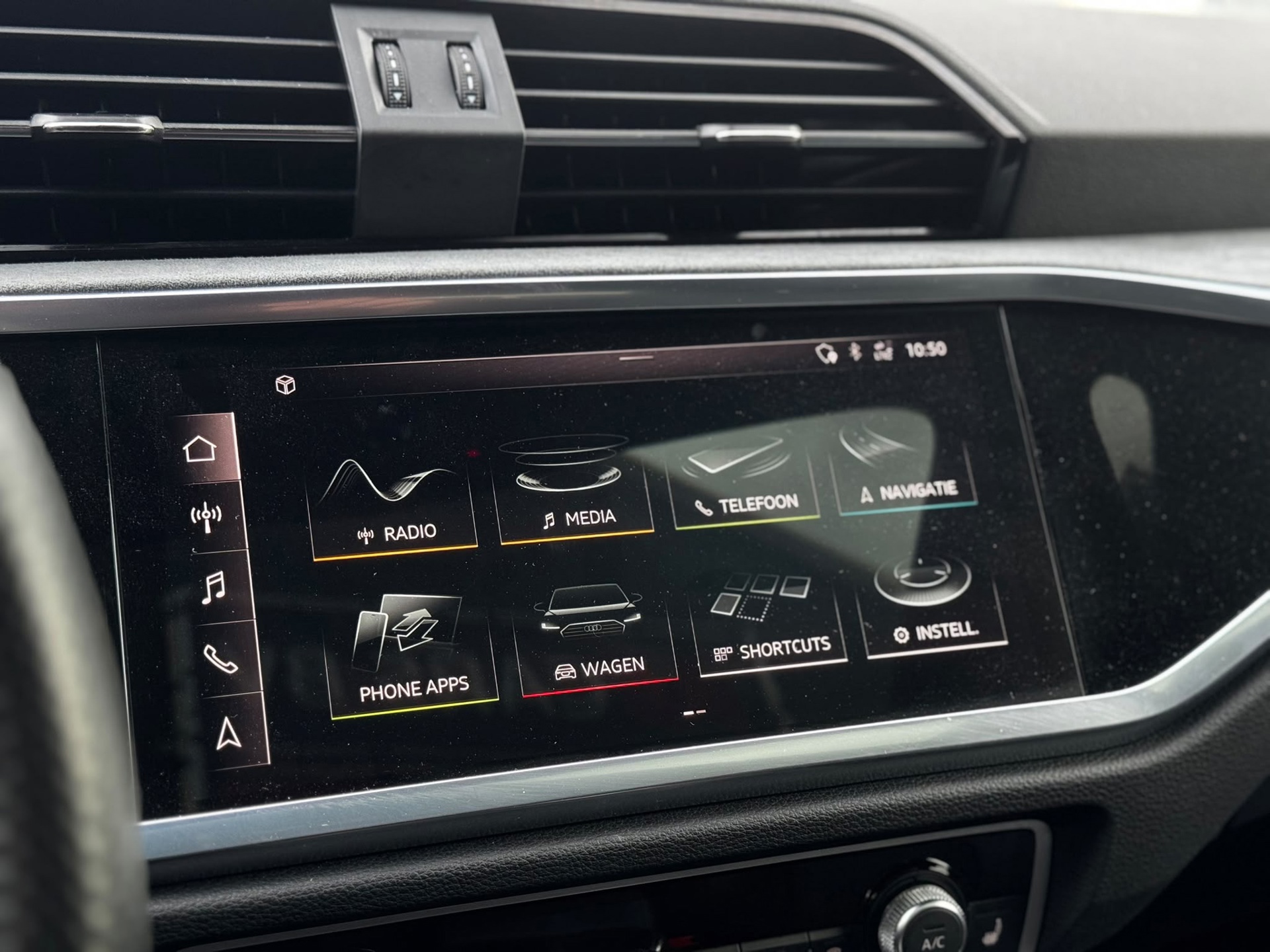 Audi Q3 Sportback 40 TFSI Quattro S-line (2020), foto 25