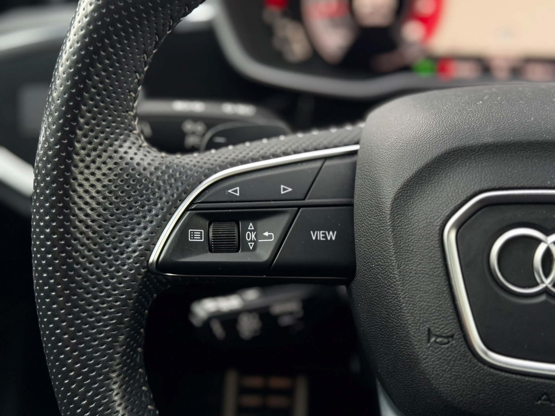 Audi Q3 Sportback 40 TFSI Quattro S-line (2020), foto 30
