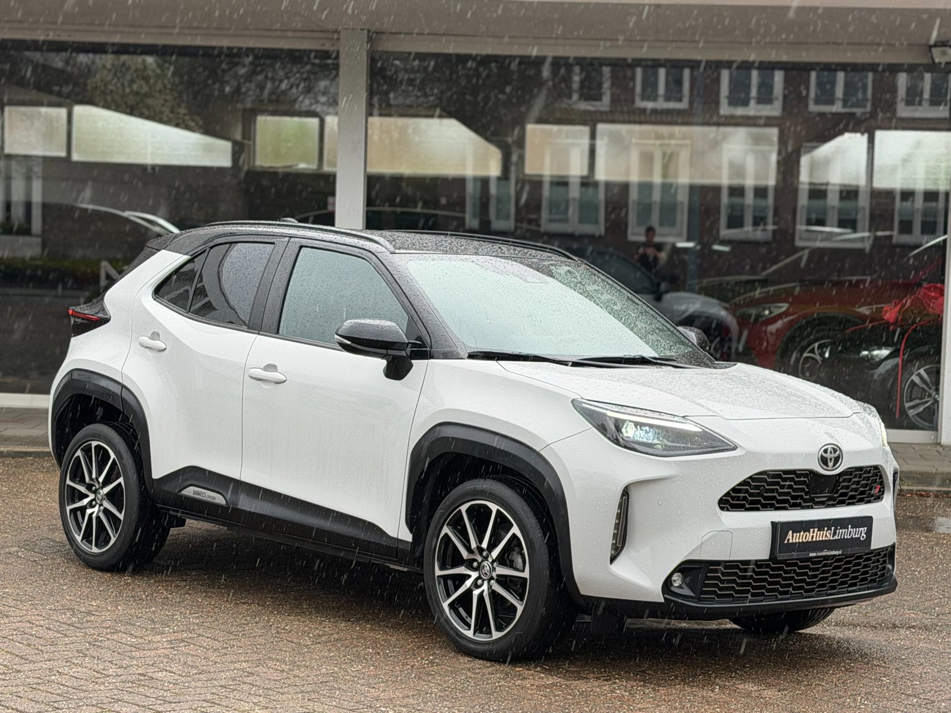 Toyota Yaris Cross 1.5 Hybrid GR Sport (2022), foto 2
