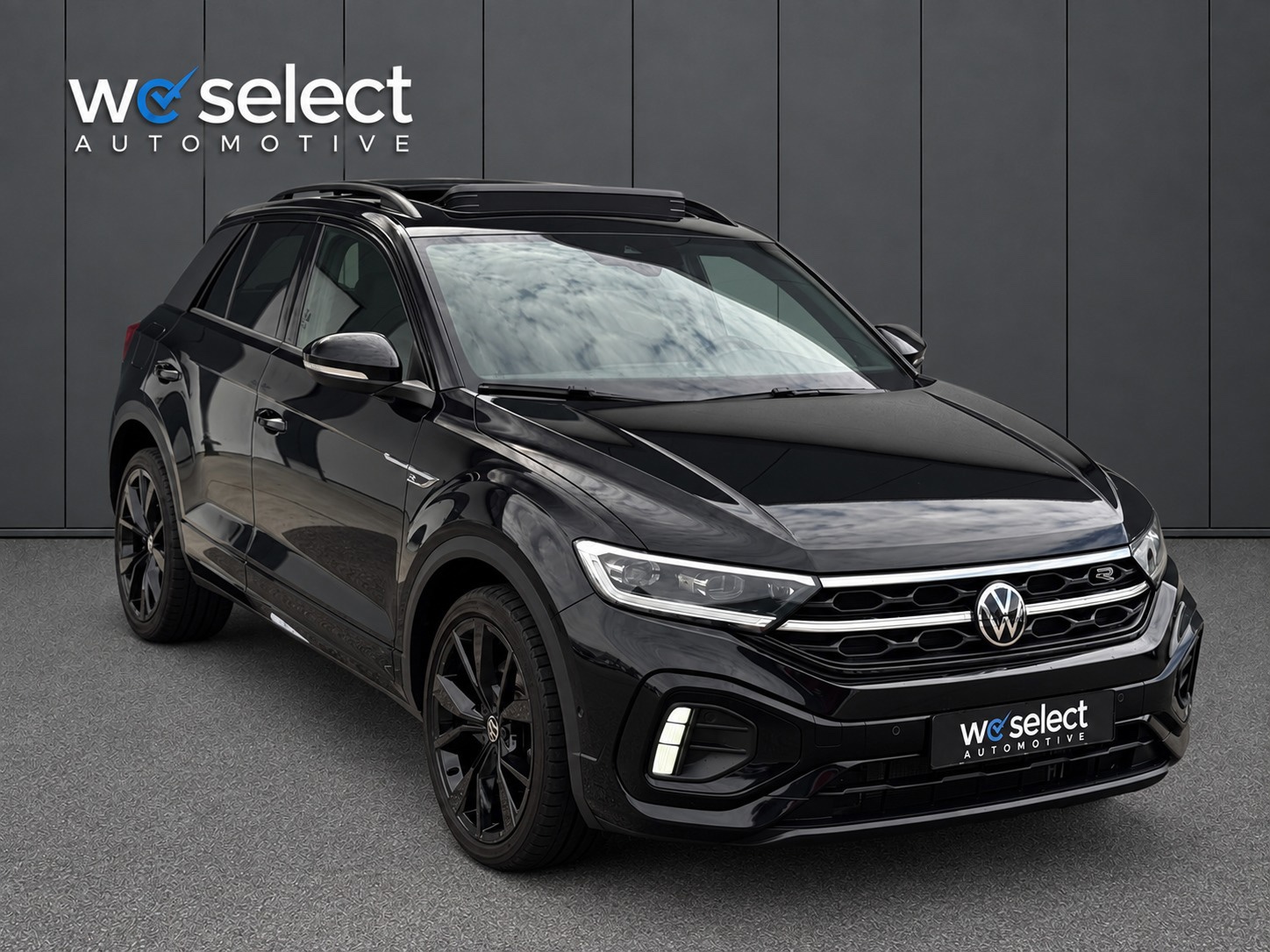 Volkswagen T-Roc 1.5 TSI R-Line (2024), foto 2