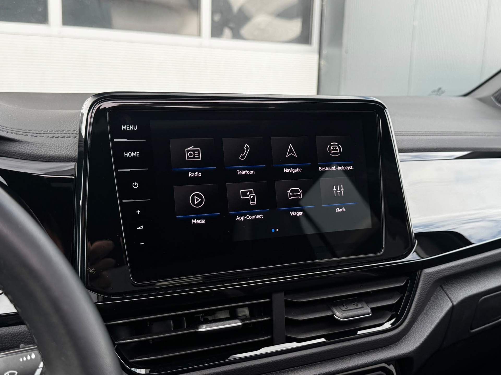 Volkswagen T-Roc 1.5 TSI R-Line (2024), foto 19