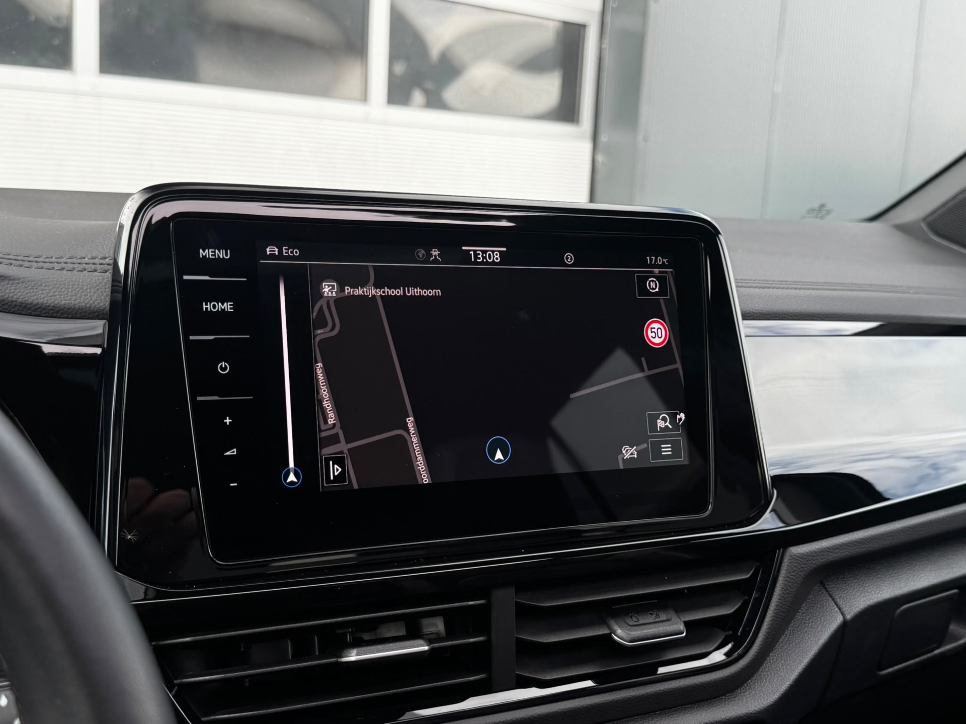 Volkswagen T-Roc 1.5 TSI R-Line (2024), foto 23