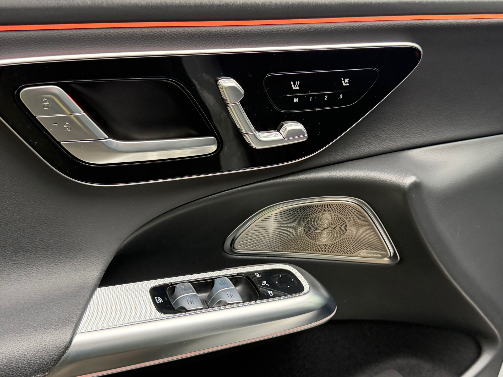 Mercedes-Benz E-klasse Estate 300 de 4MATIC AMG Line (2024), foto 15