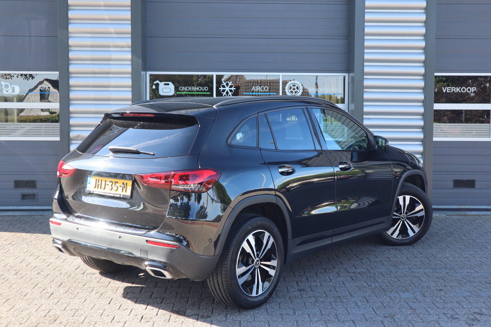 Mercedes-Benz GLA-klasse 200 AMG Line (2020), foto 5