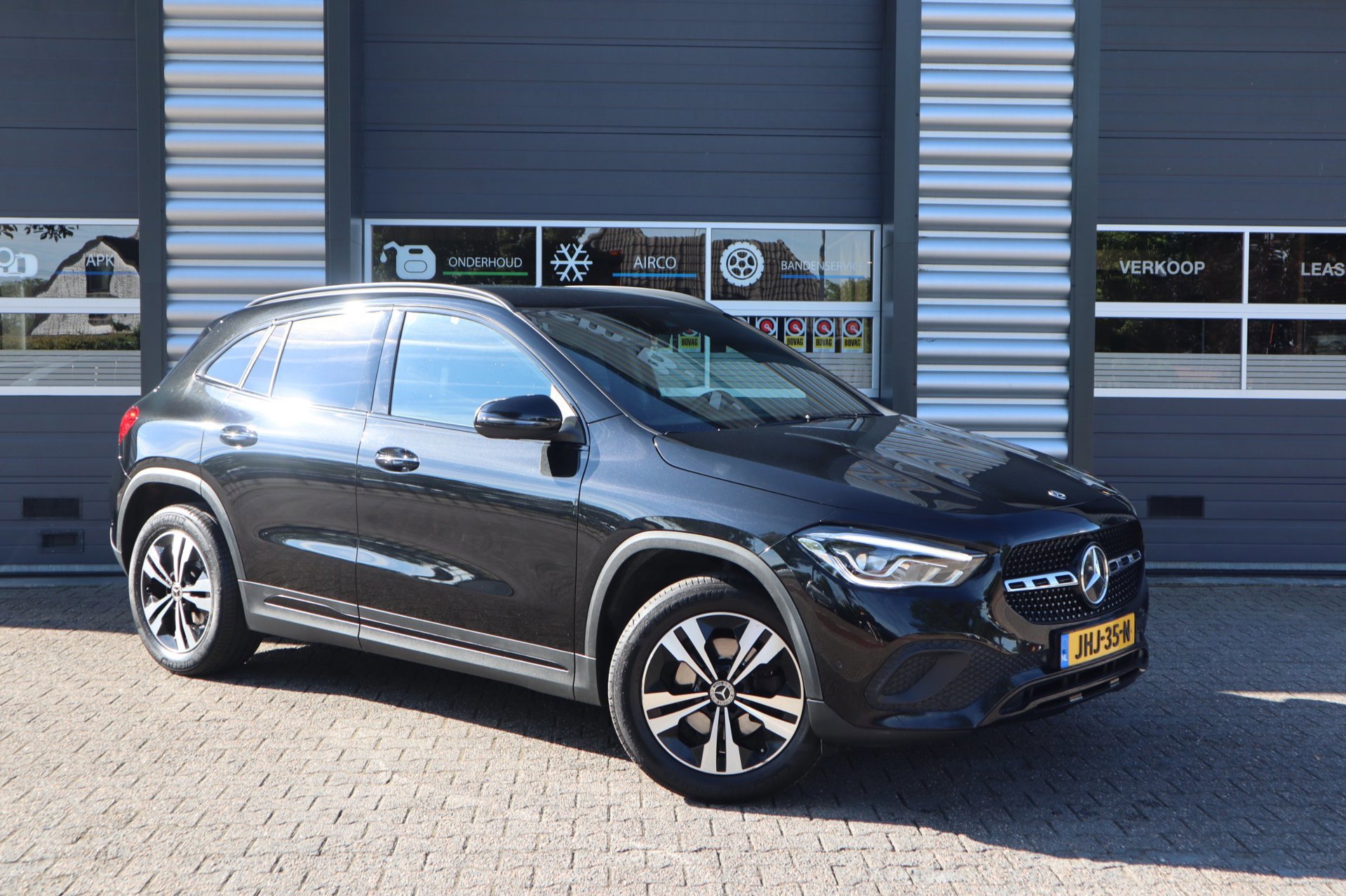 Mercedes-Benz GLA-klasse 200 AMG Line (2020), foto 6