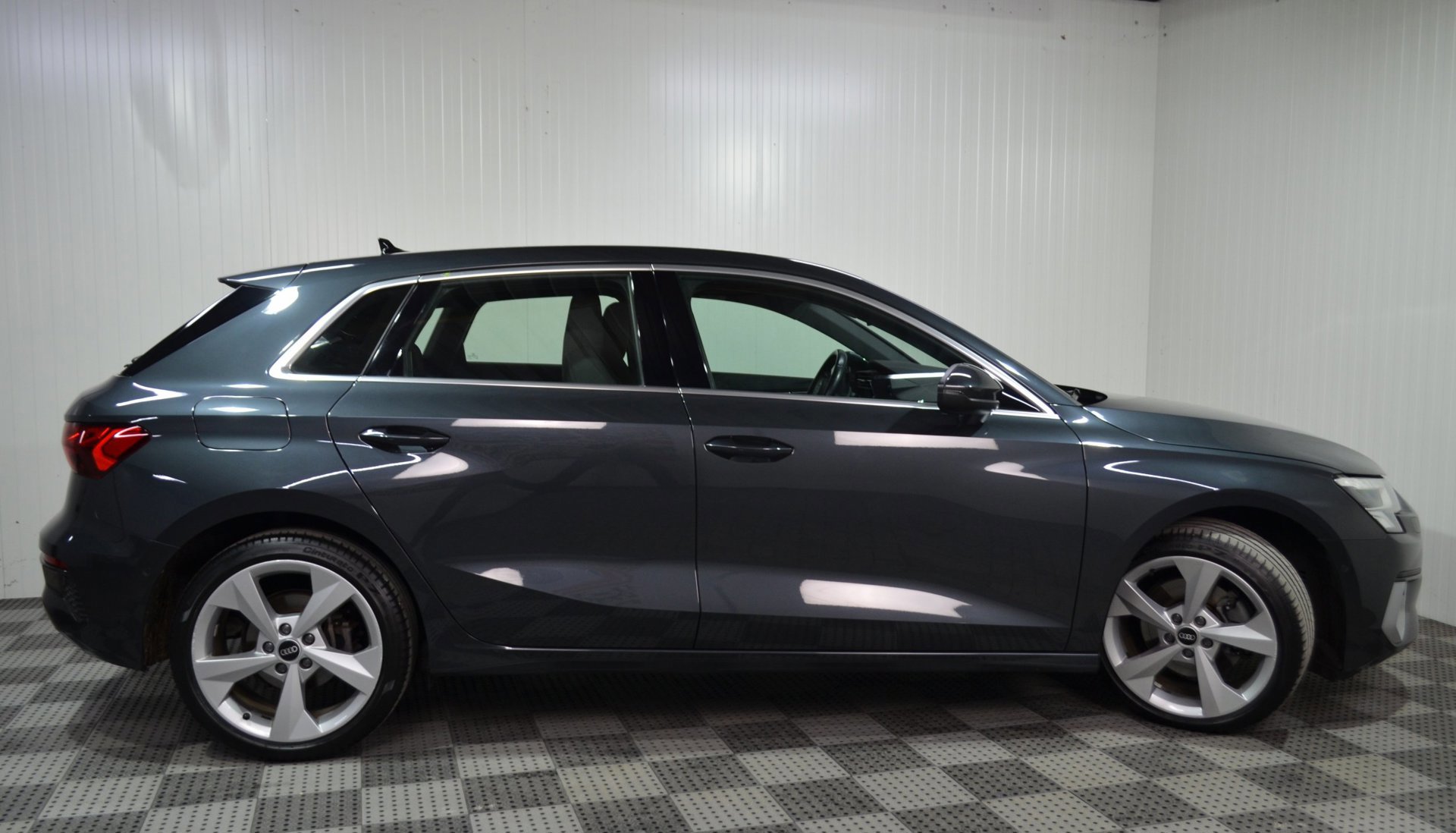 Audi A3 Sportback 35 TFSI Business edition (2020), foto 2