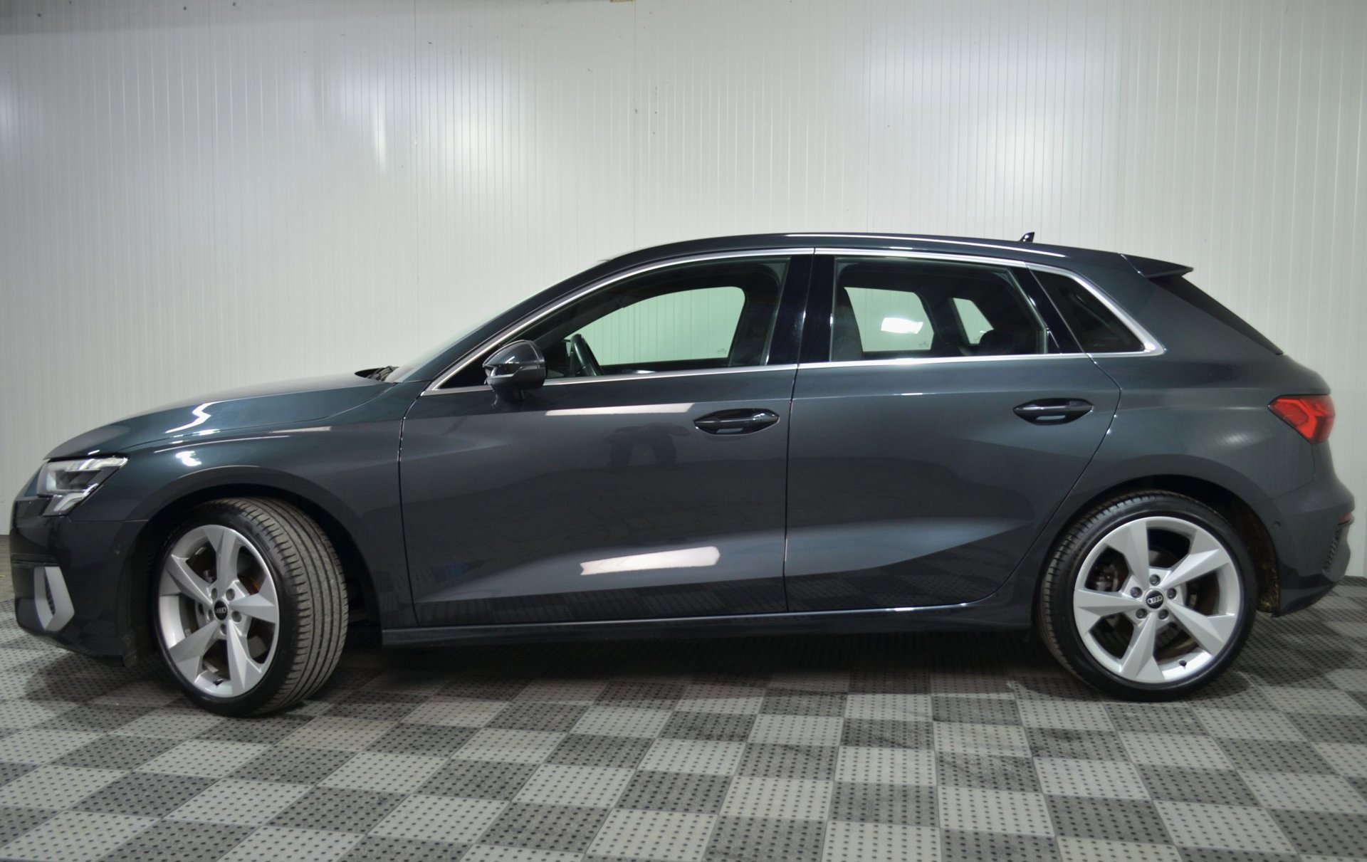 Audi A3 Sportback 35 TFSI Business edition (2020), foto 3