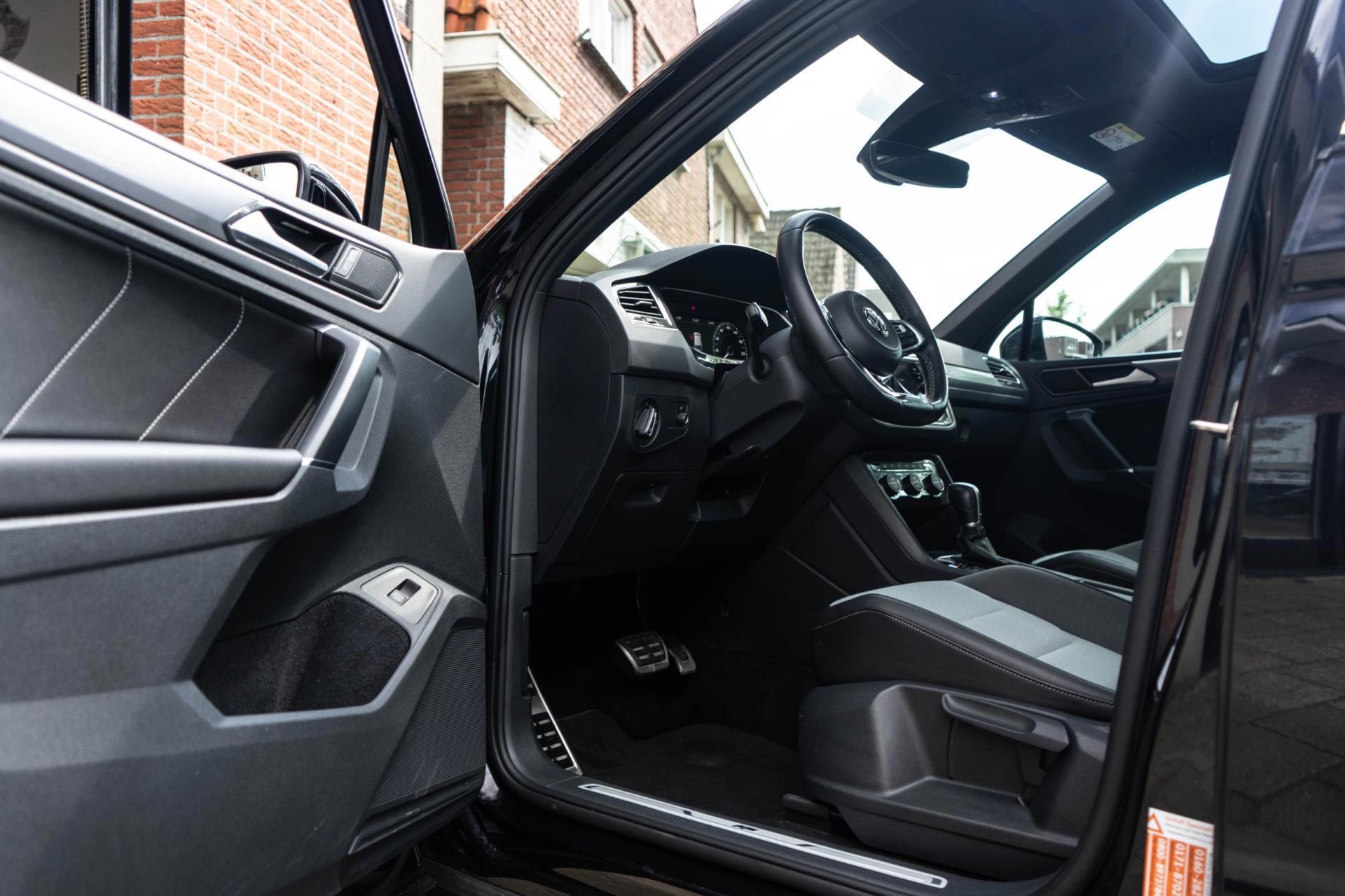 Volkswagen Tiguan 220PK 2.0 TSI 4Motion Highline Business R (2018), foto 17