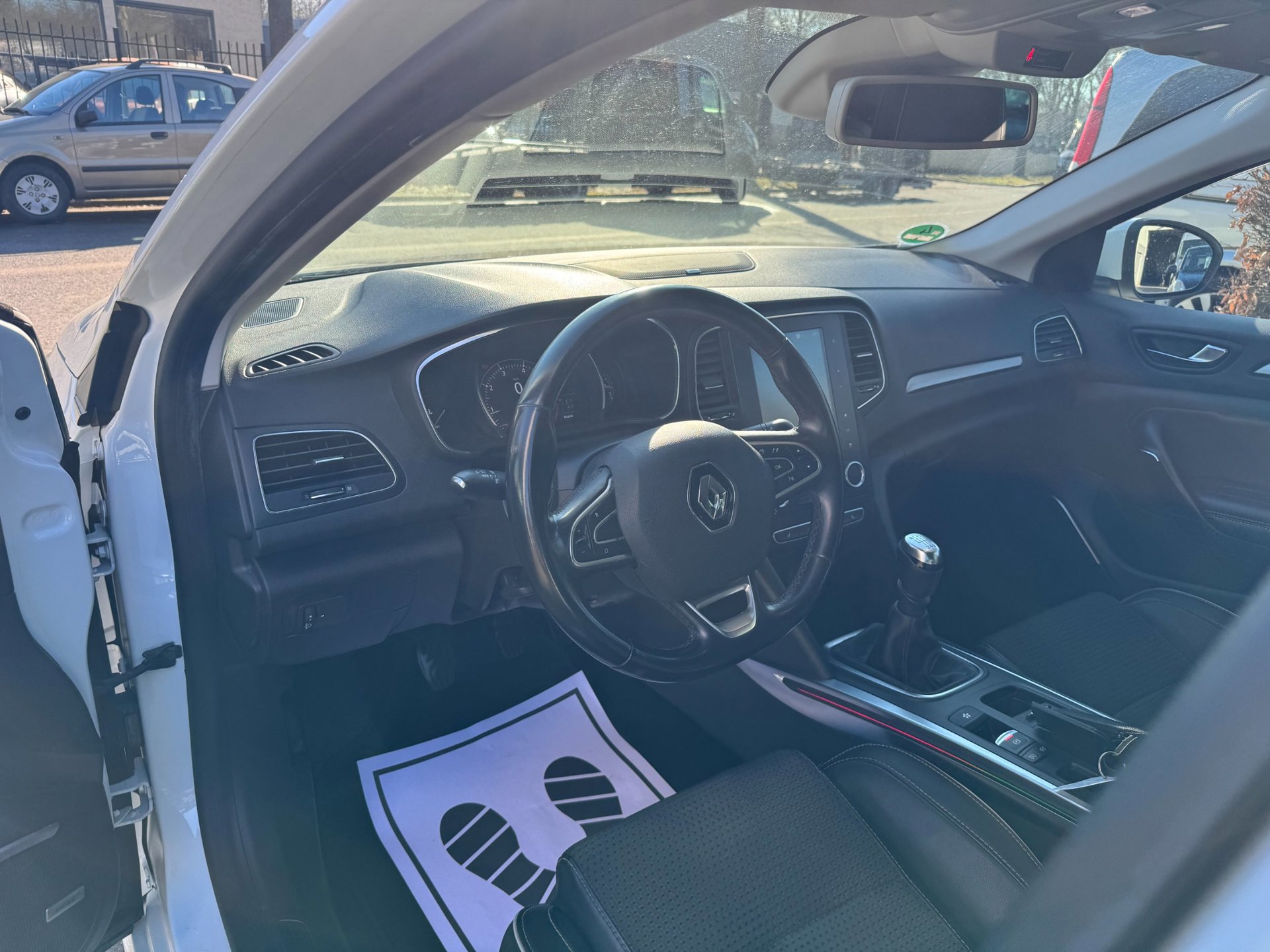 Renault Mégane 1.3 TCe Bose camera (2019), foto 21