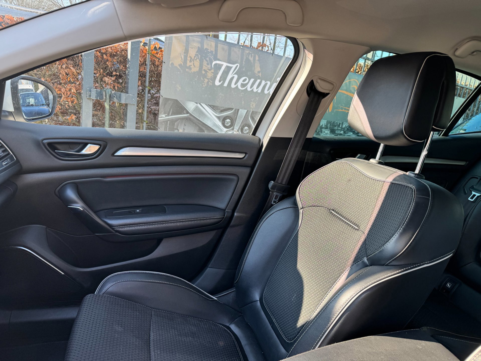 Renault Mégane 1.3 TCe Bose camera (2019), foto 26