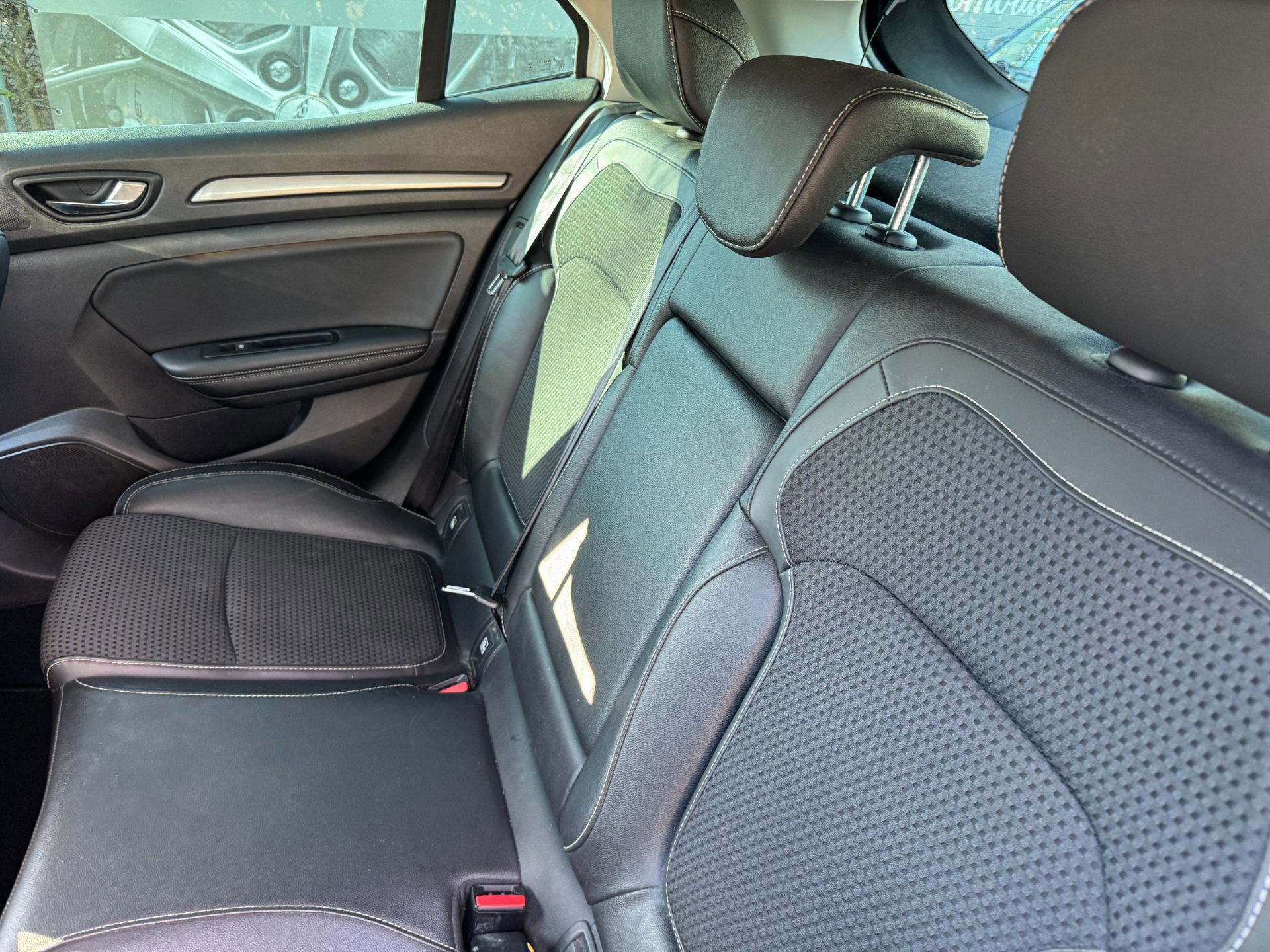 Renault Mégane 1.3 TCe Bose camera (2019), foto 39