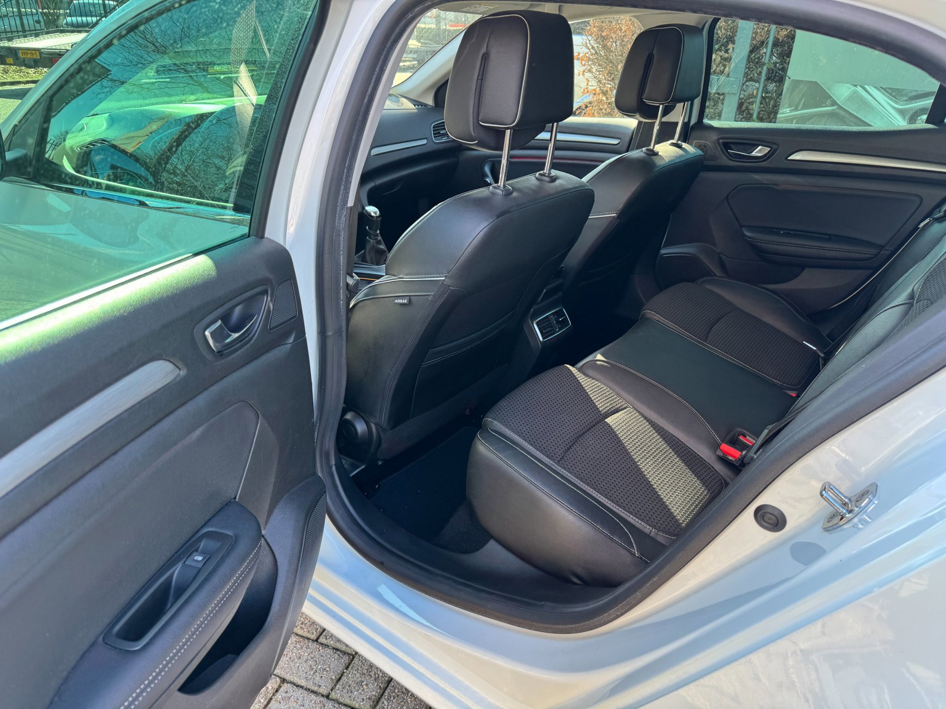 Renault Mégane 1.3 TCe Bose camera (2019), foto 44