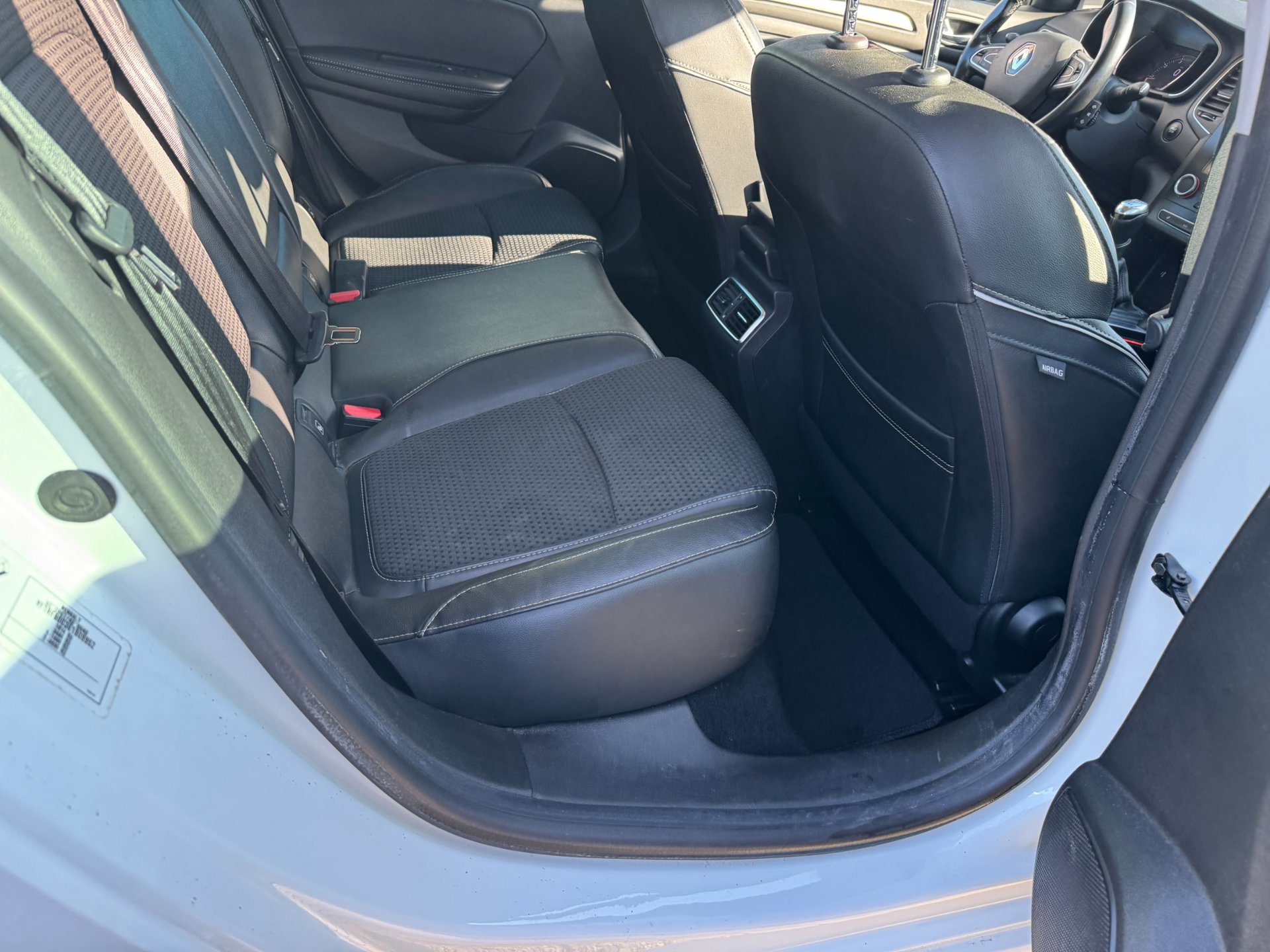 Renault Mégane 1.3 TCe Bose camera (2019), foto 57