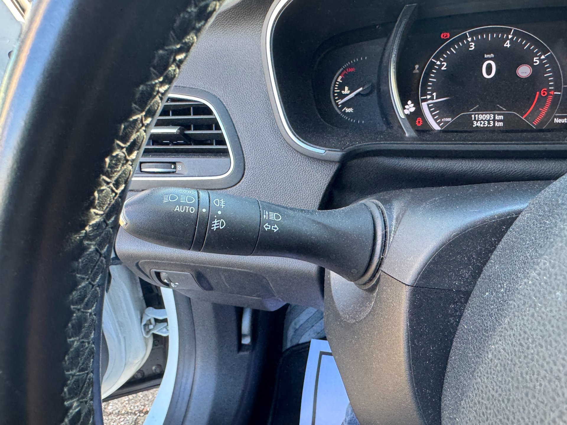Renault Mégane 1.3 TCe Bose camera (2019), foto 96