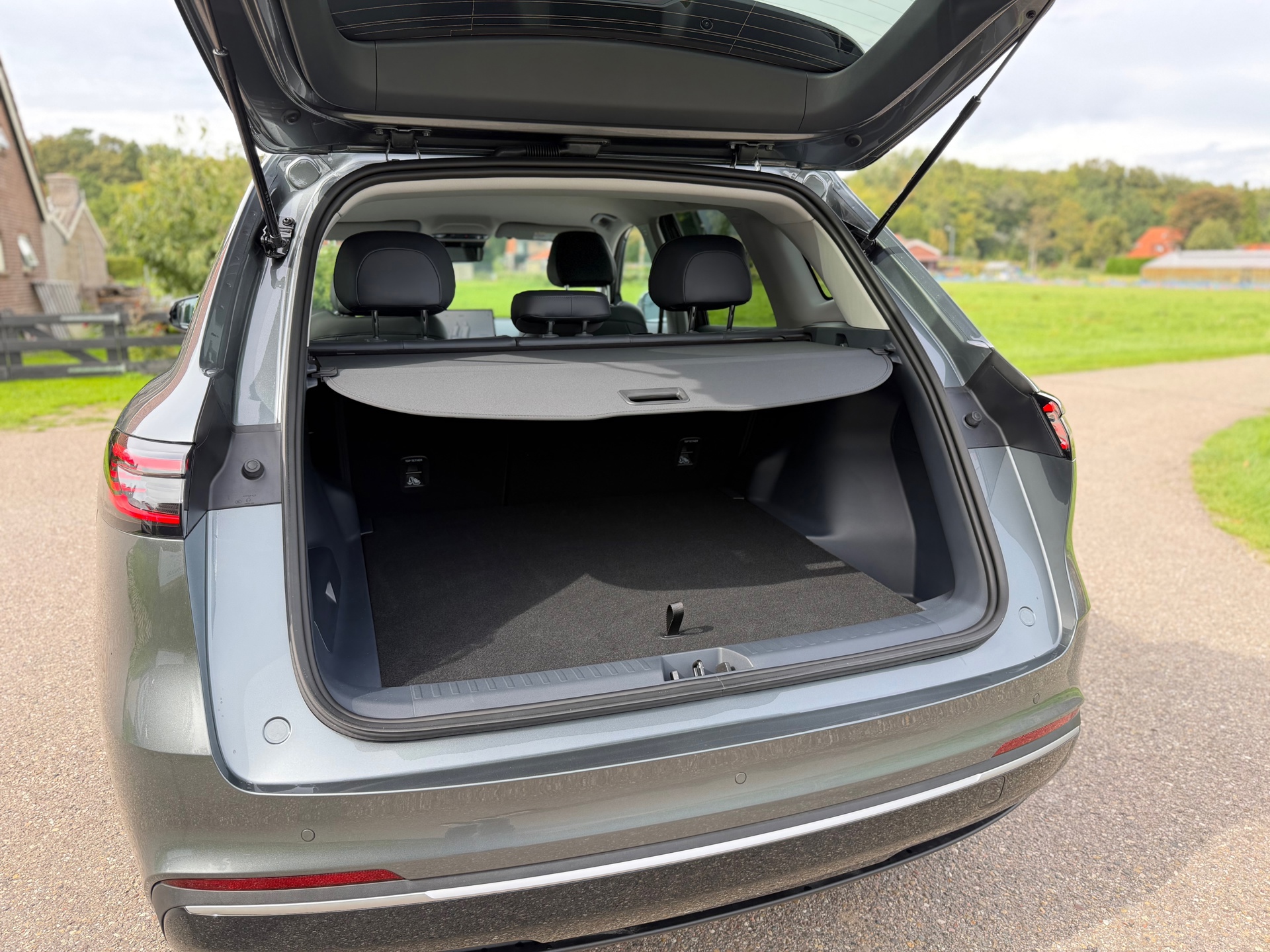 Geely Starray EM-I 1.5 Pro Plug-in Hybrid (2026), foto 22