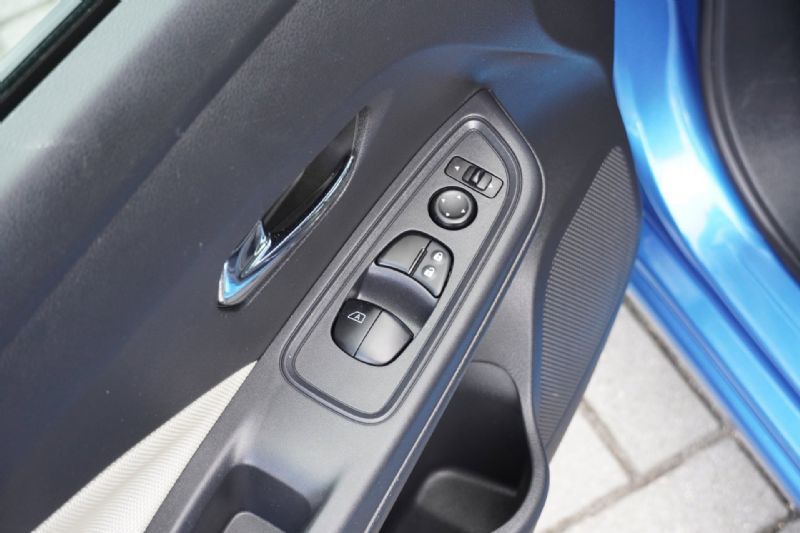 Nissan Micra 1.0L Acenta 5-deurs (2017), foto 15