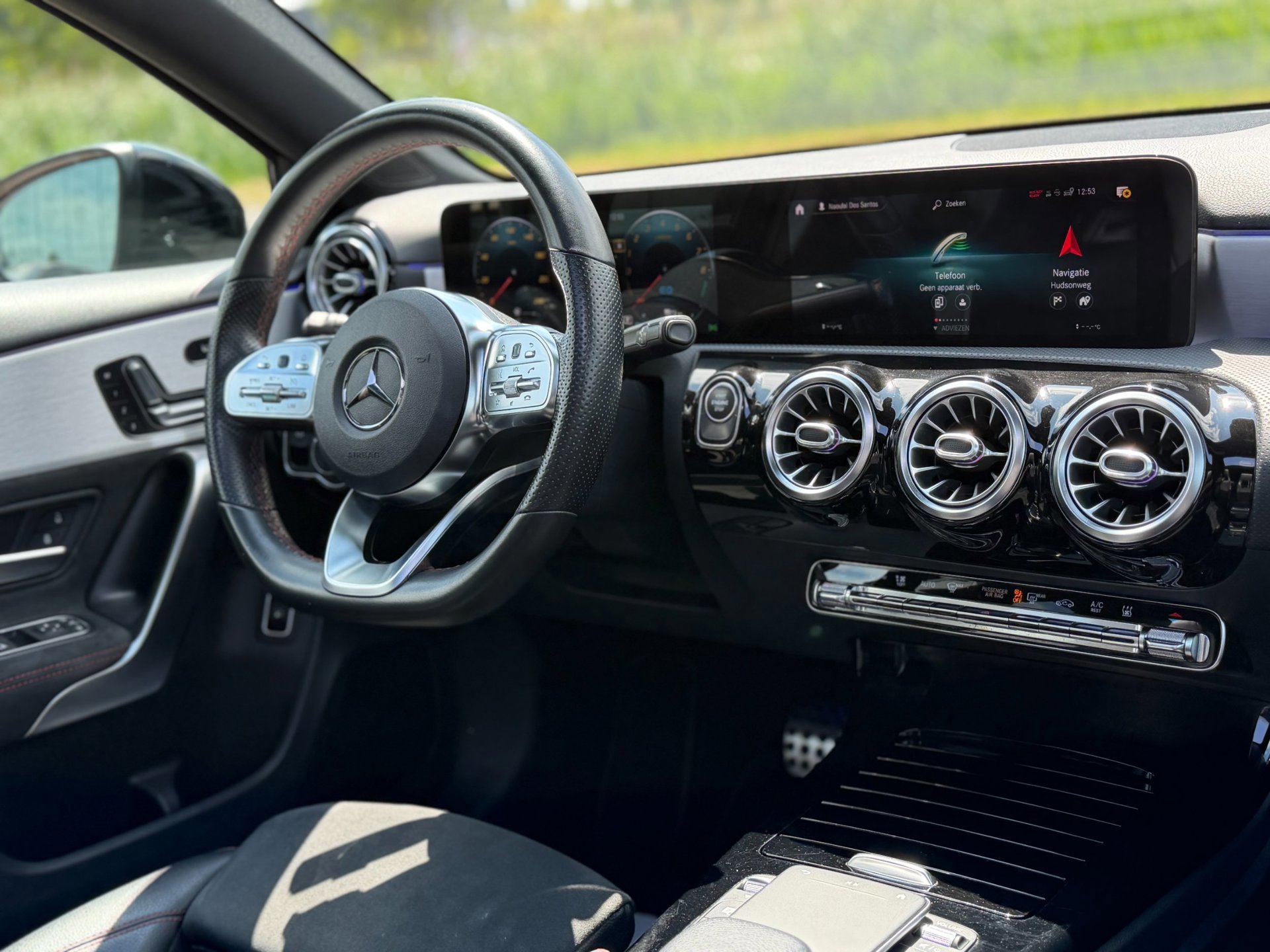 Mercedes-Benz A-klasse 250 e Business Solution AMG Limited (2020), foto 14