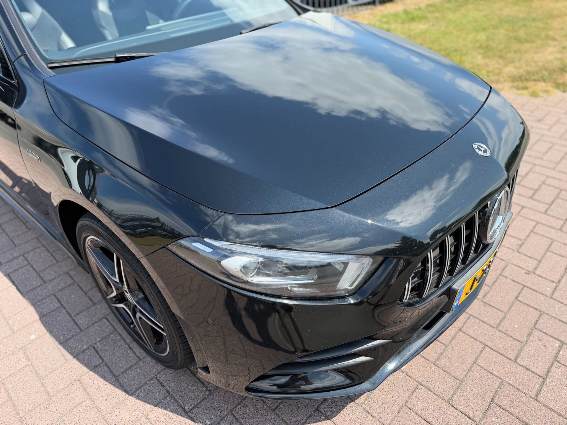 Mercedes-Benz A-klasse 250 e Business Solution AMG Limited (2020), foto 10