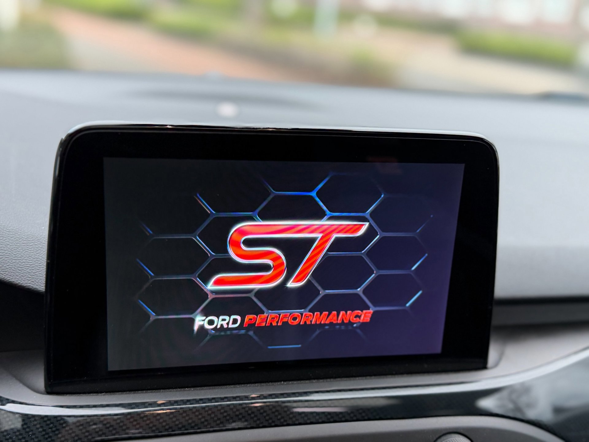 Ford Focus Wagon 2.3 EcoBoost ST-3 (2019), foto 30