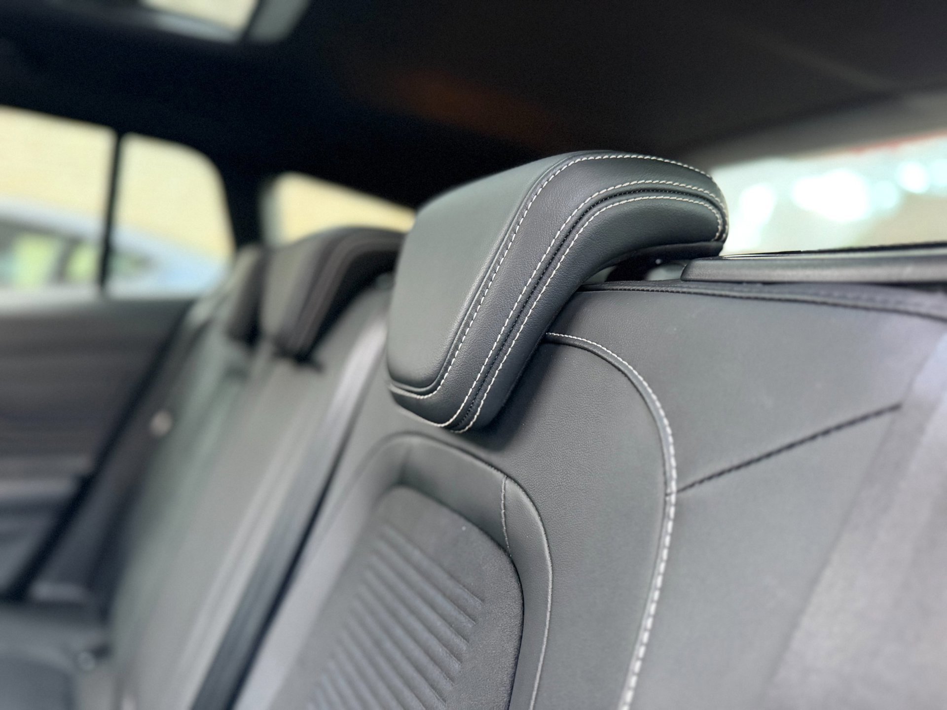 Ford Focus Wagon 2.3 EcoBoost ST-3 (2019), foto 40