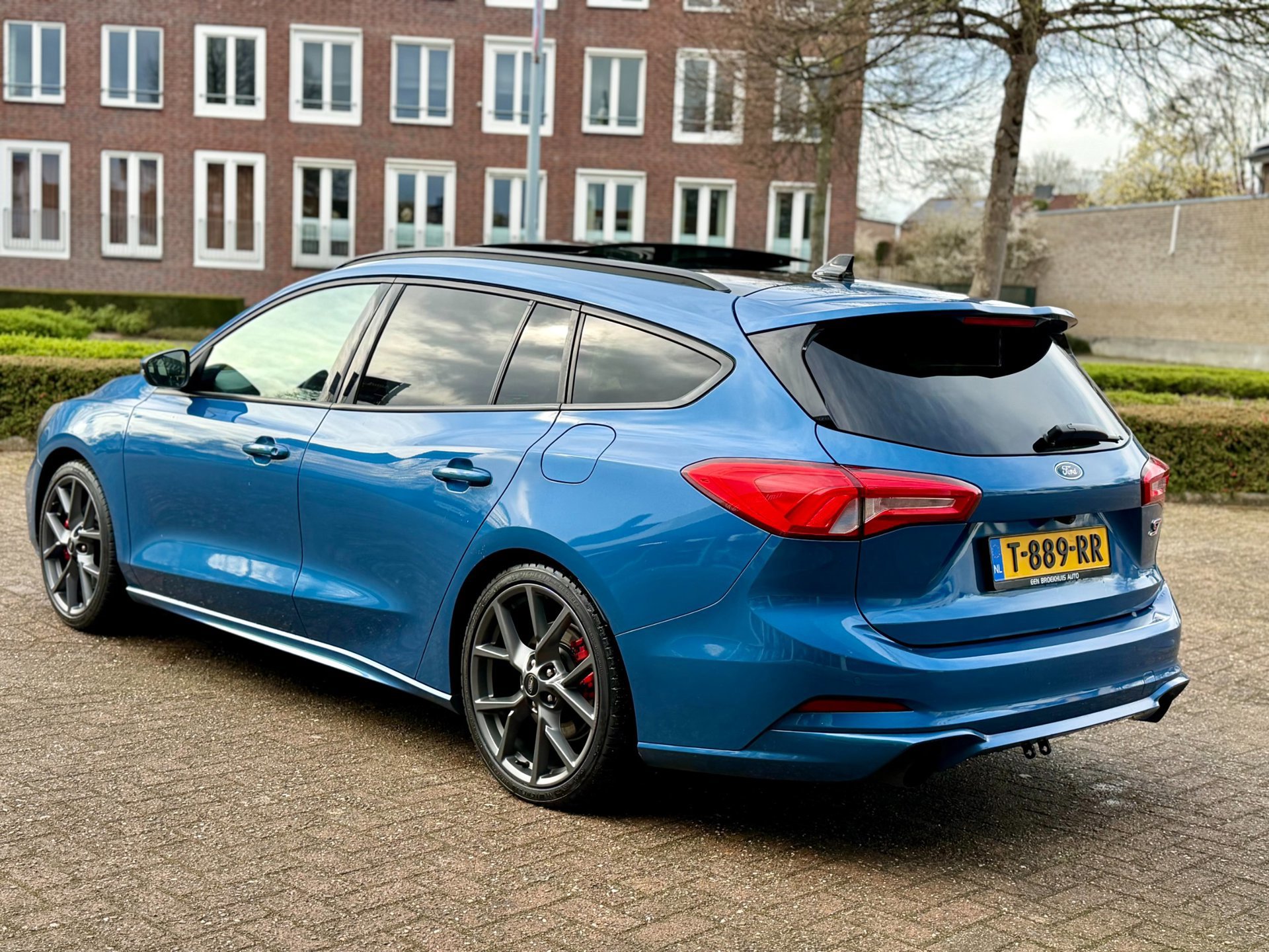 Ford Focus Wagon 2.3 EcoBoost ST-3 (2019), foto 47