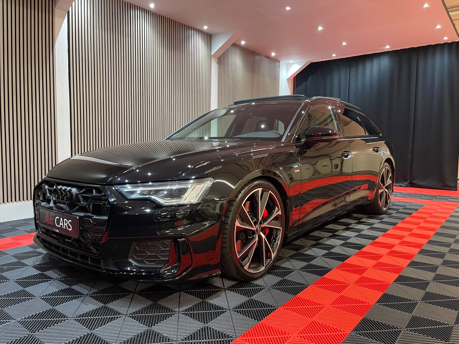 Audi A6 Avant 55 TFSI quattro S edition Competition (2024), foto 12