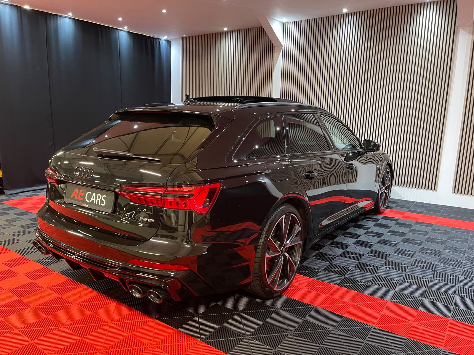 Audi A6 Avant 55 TFSI quattro S edition Competition (2024), foto 19