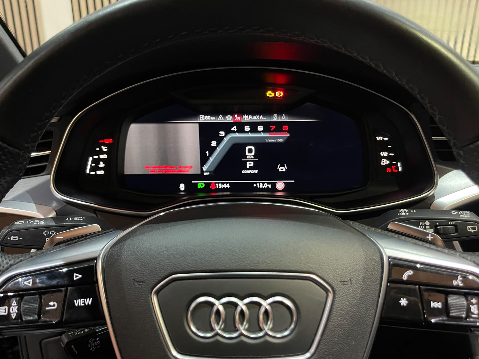 Audi A6 Avant 55 TFSI quattro S edition Competition (2024), foto 26