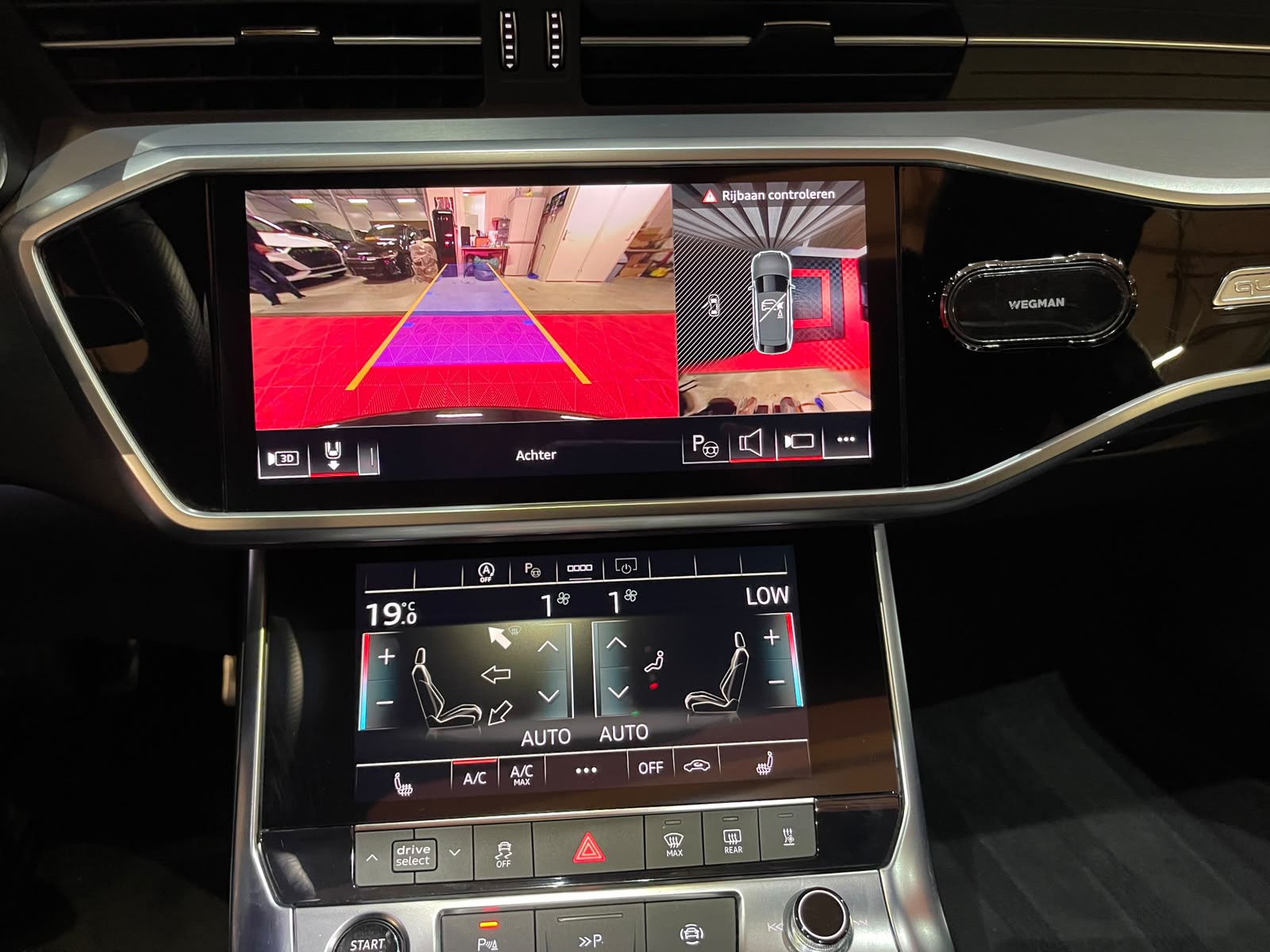 Audi A6 Avant 55 TFSI quattro S edition Competition (2024), foto 30