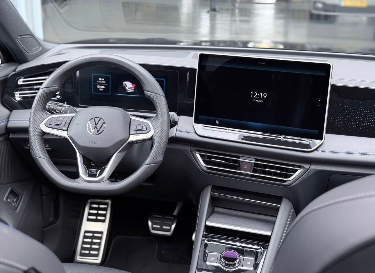 Volkswagen Tiguan 1.5 eTSI R-Line Edition (2025), foto 8