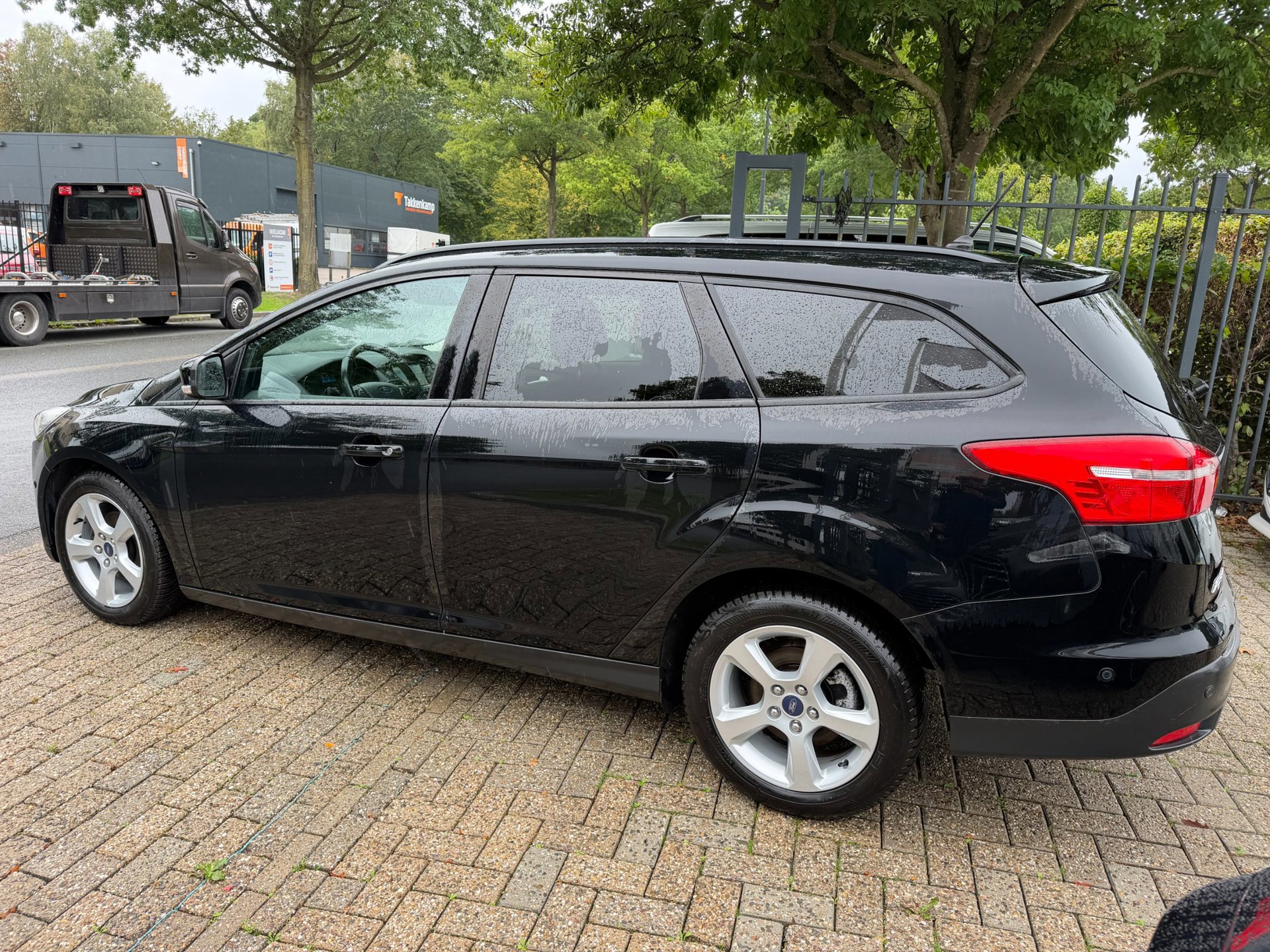 Ford Focus Wagon 1.0 EcoBoost Titanium Business 1e (2018), foto 11
