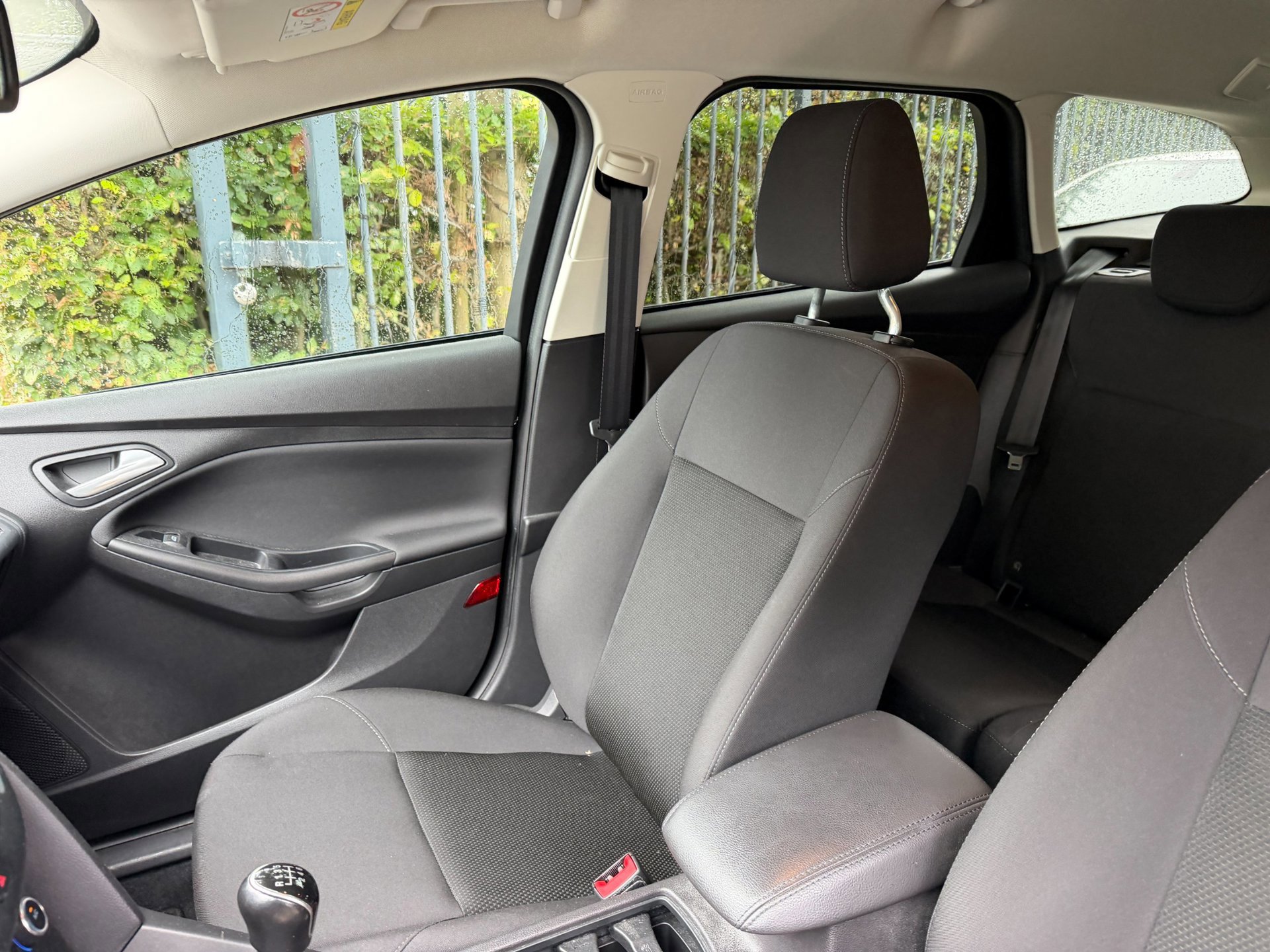 Ford Focus Wagon 1.0 EcoBoost Titanium Business 1e (2018), foto 24