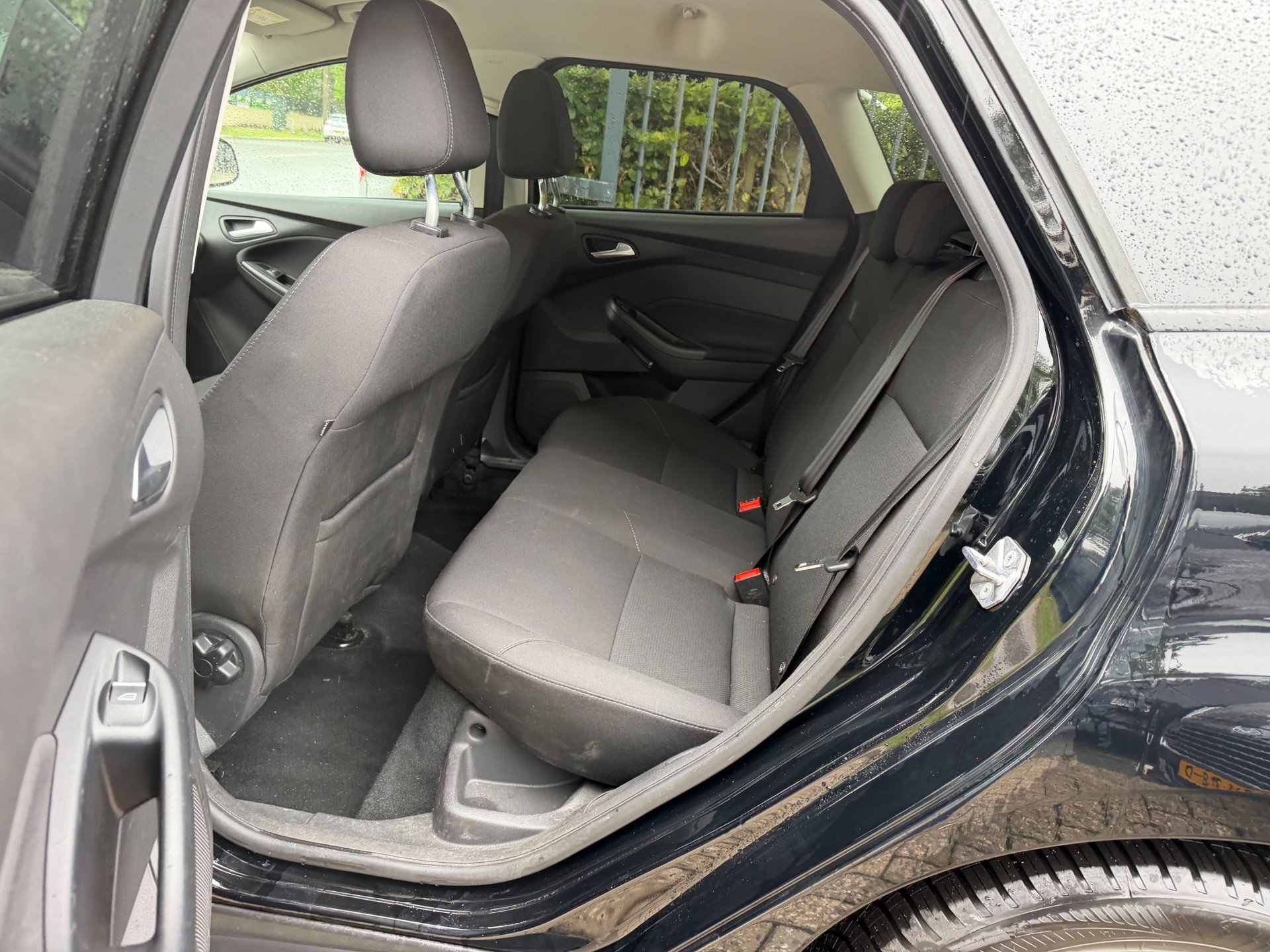 Ford Focus Wagon 1.0 EcoBoost Titanium Business 1e (2018), foto 35
