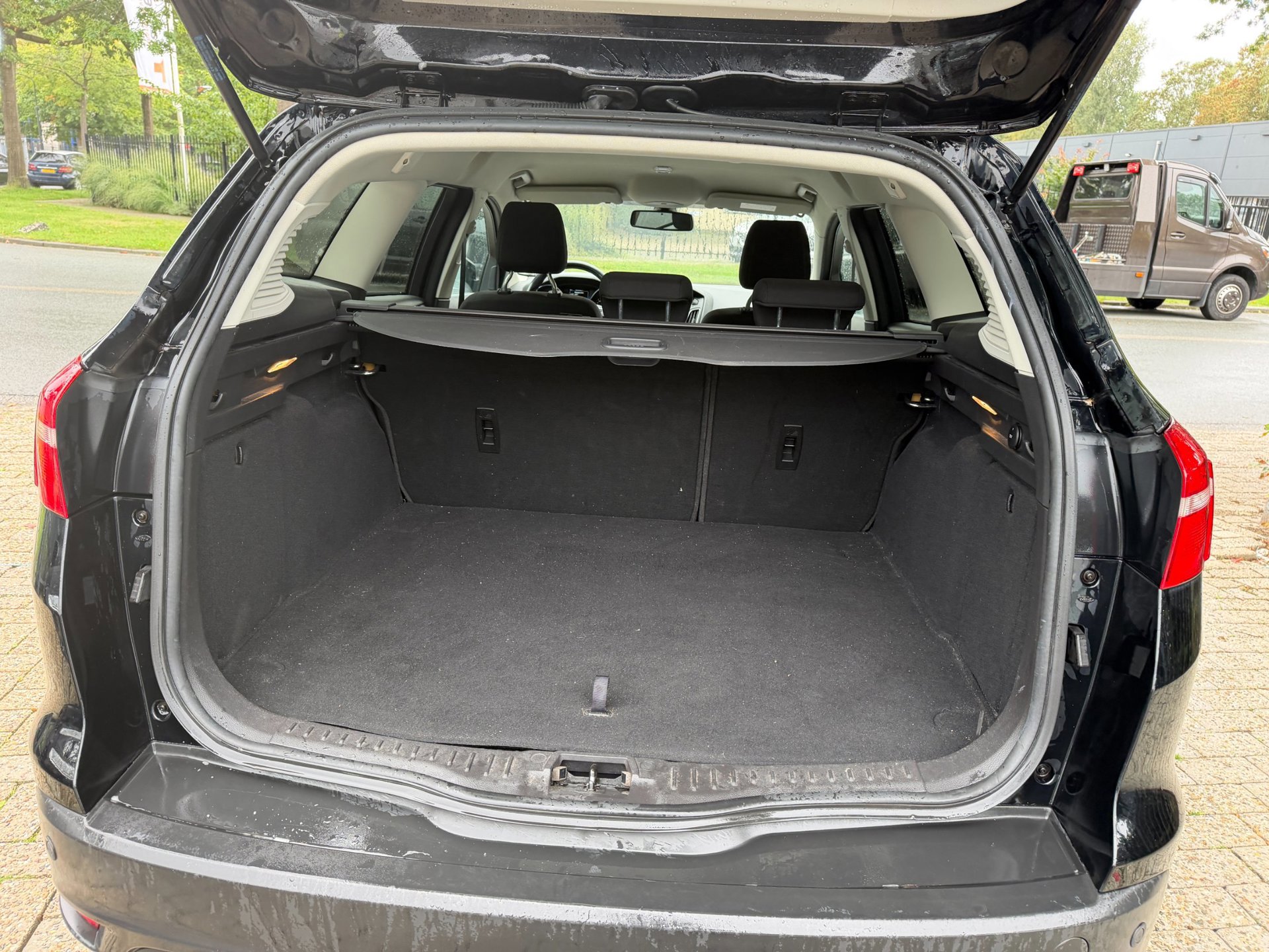 Ford Focus Wagon 1.0 EcoBoost Titanium Business 1e (2018), foto 38