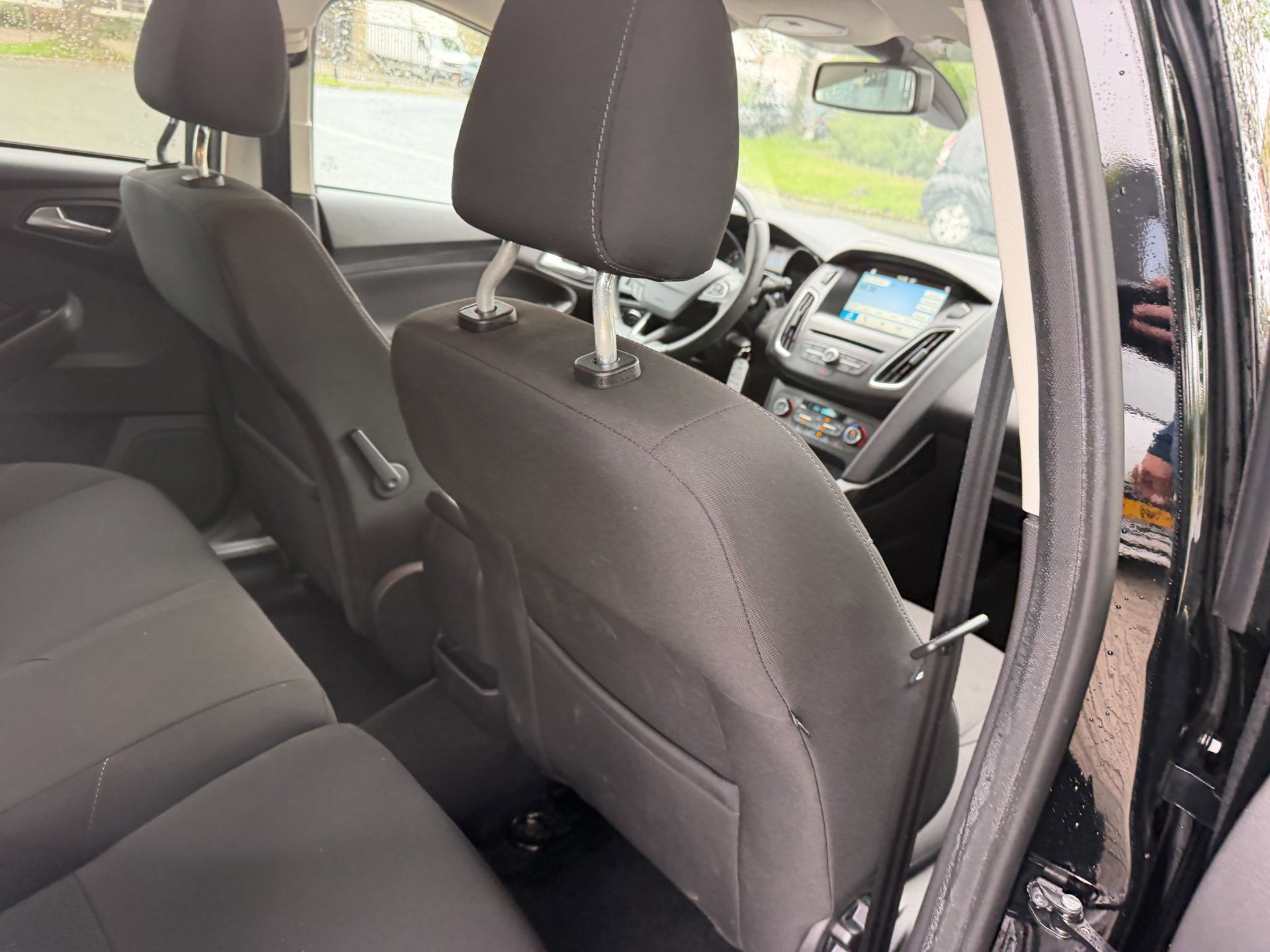 Ford Focus Wagon 1.0 EcoBoost Titanium Business 1e (2018), foto 47