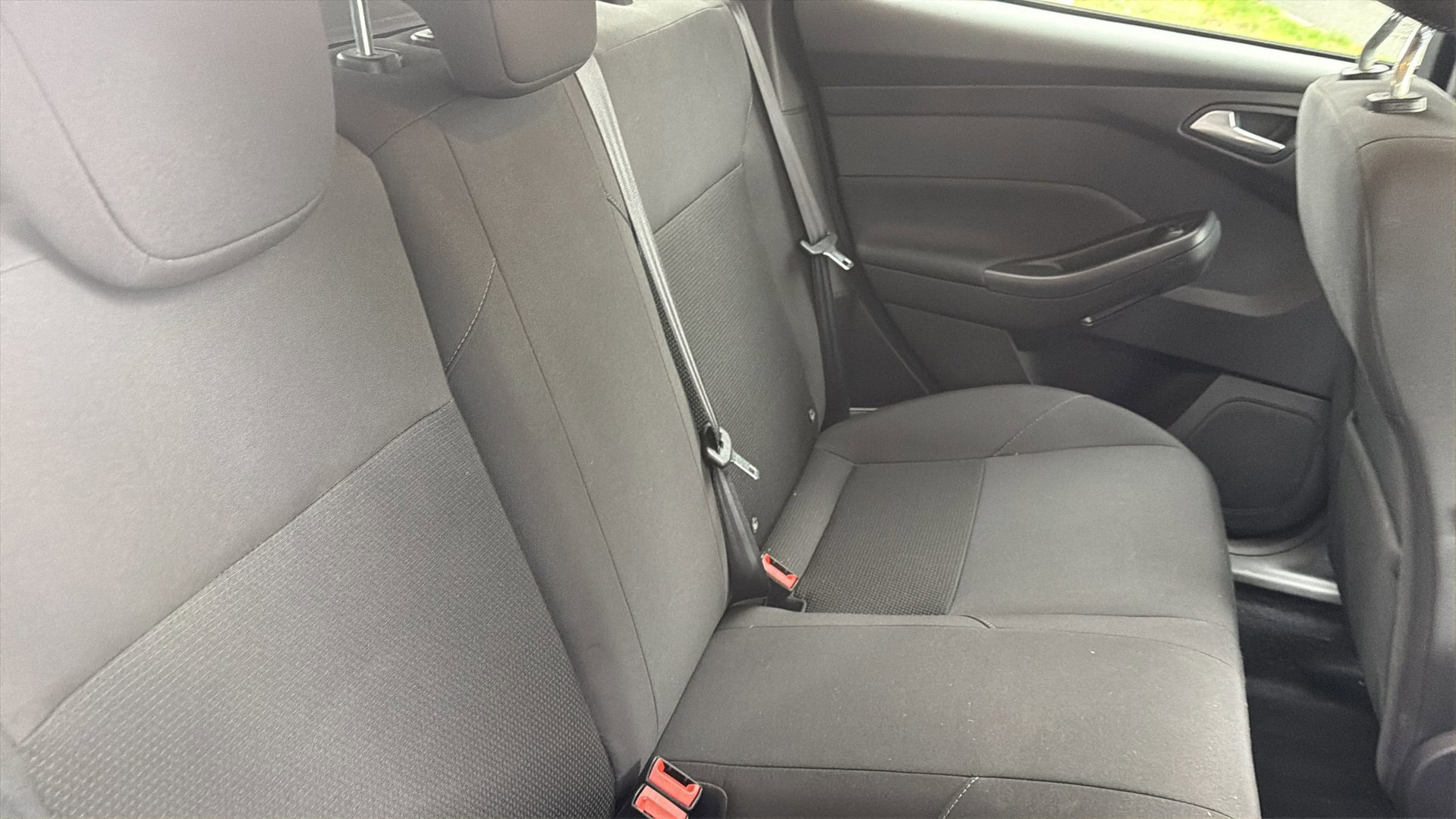 Ford Focus Wagon 1.0 EcoBoost Titanium Business 1e (2018), foto 48