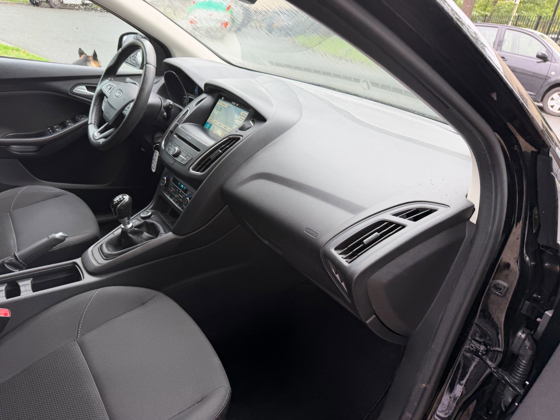 Ford Focus Wagon 1.0 EcoBoost Titanium Business 1e (2018), foto 53